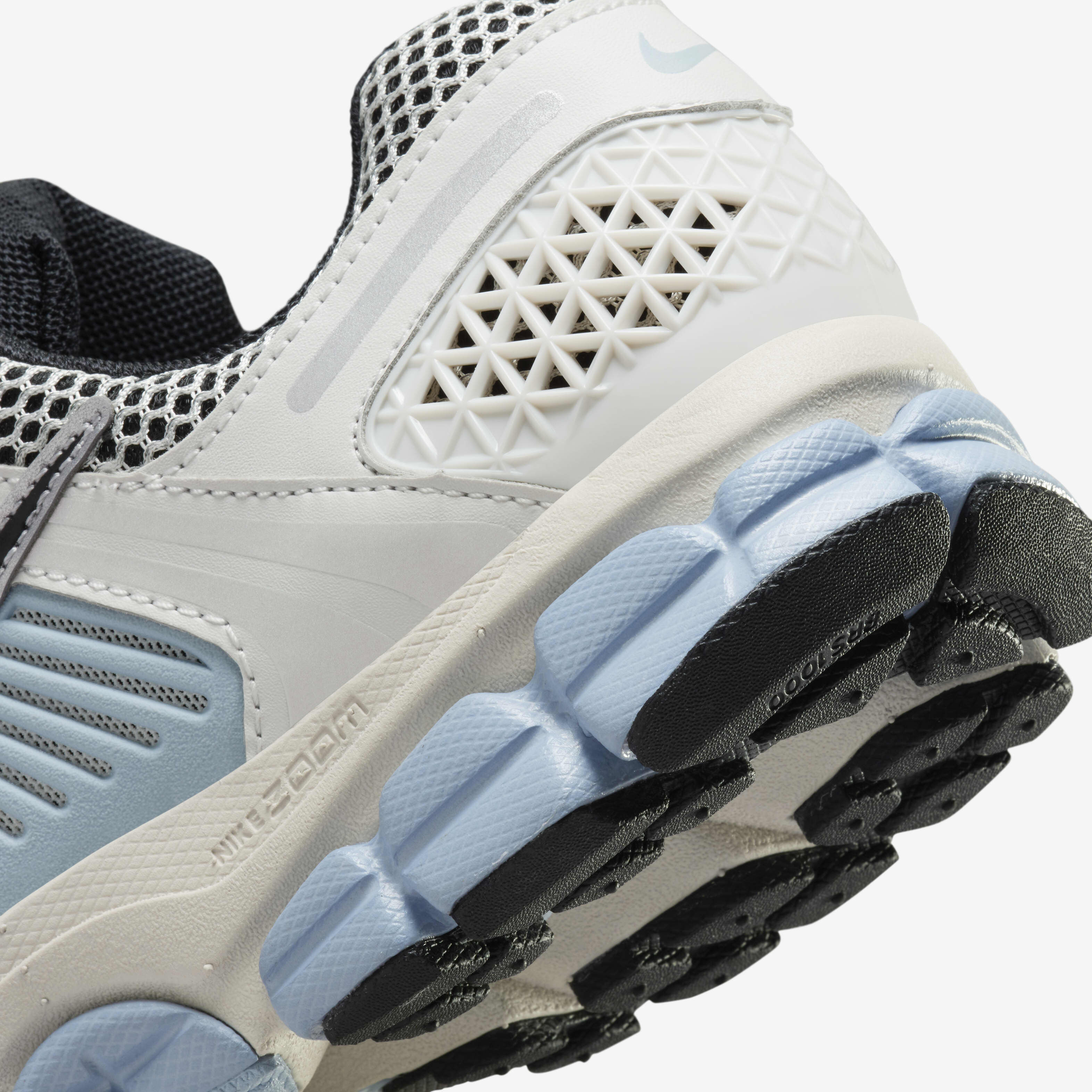 Nike Zoom Vomero 5 image number 7