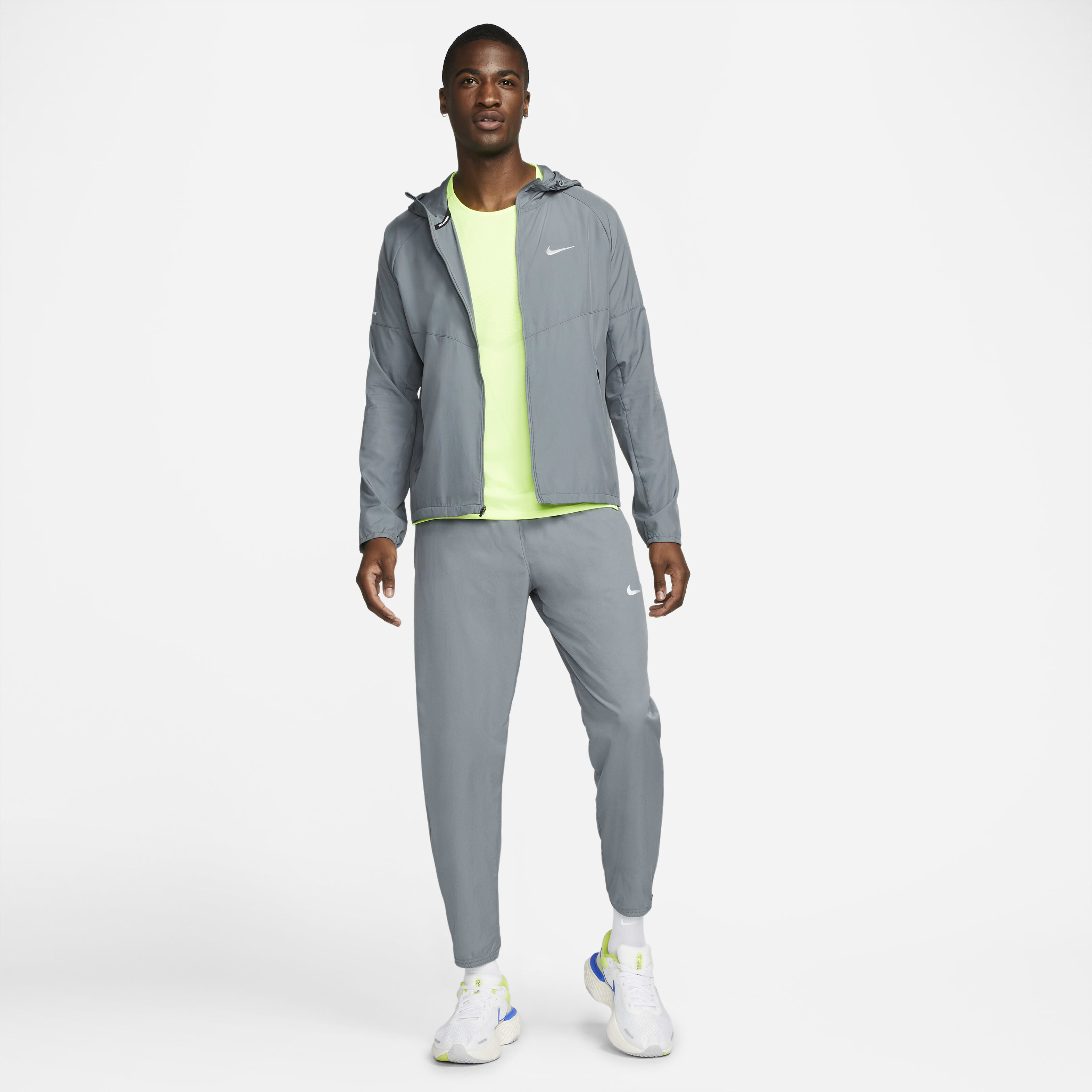 Nike Miler image number 5
