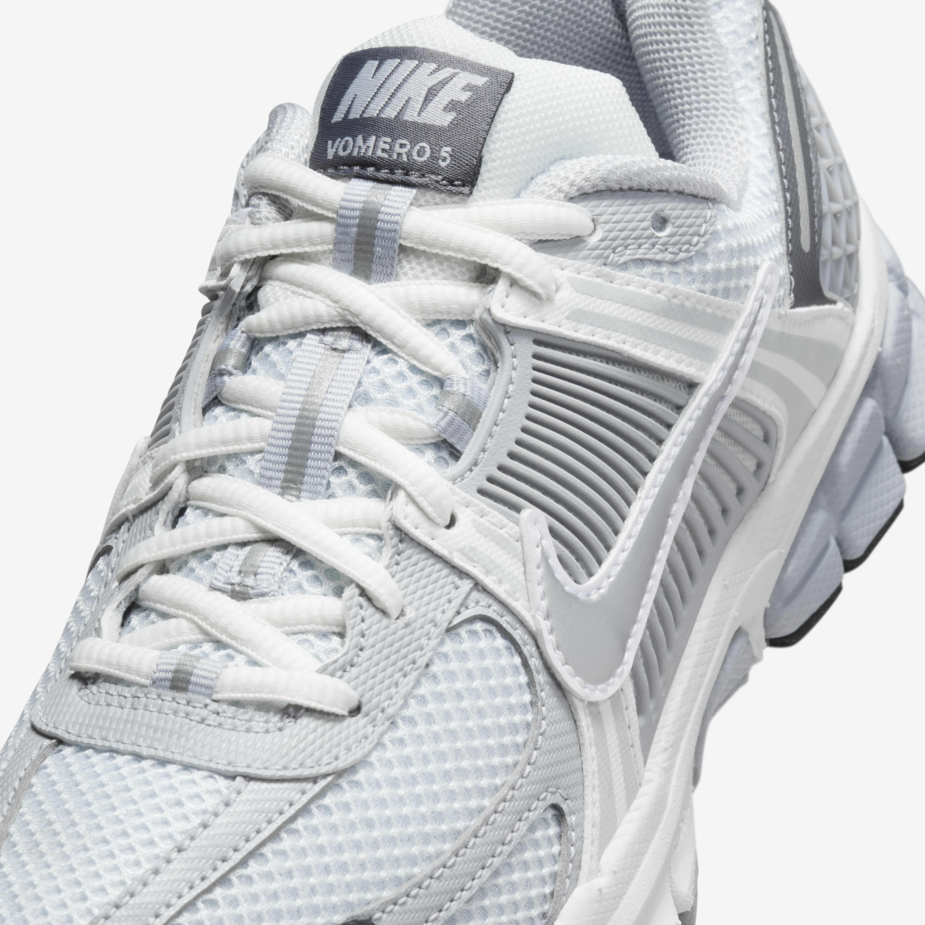 Buy Nike Vomero 5 Older Kids' Shoes - Pure Platinum/Summit