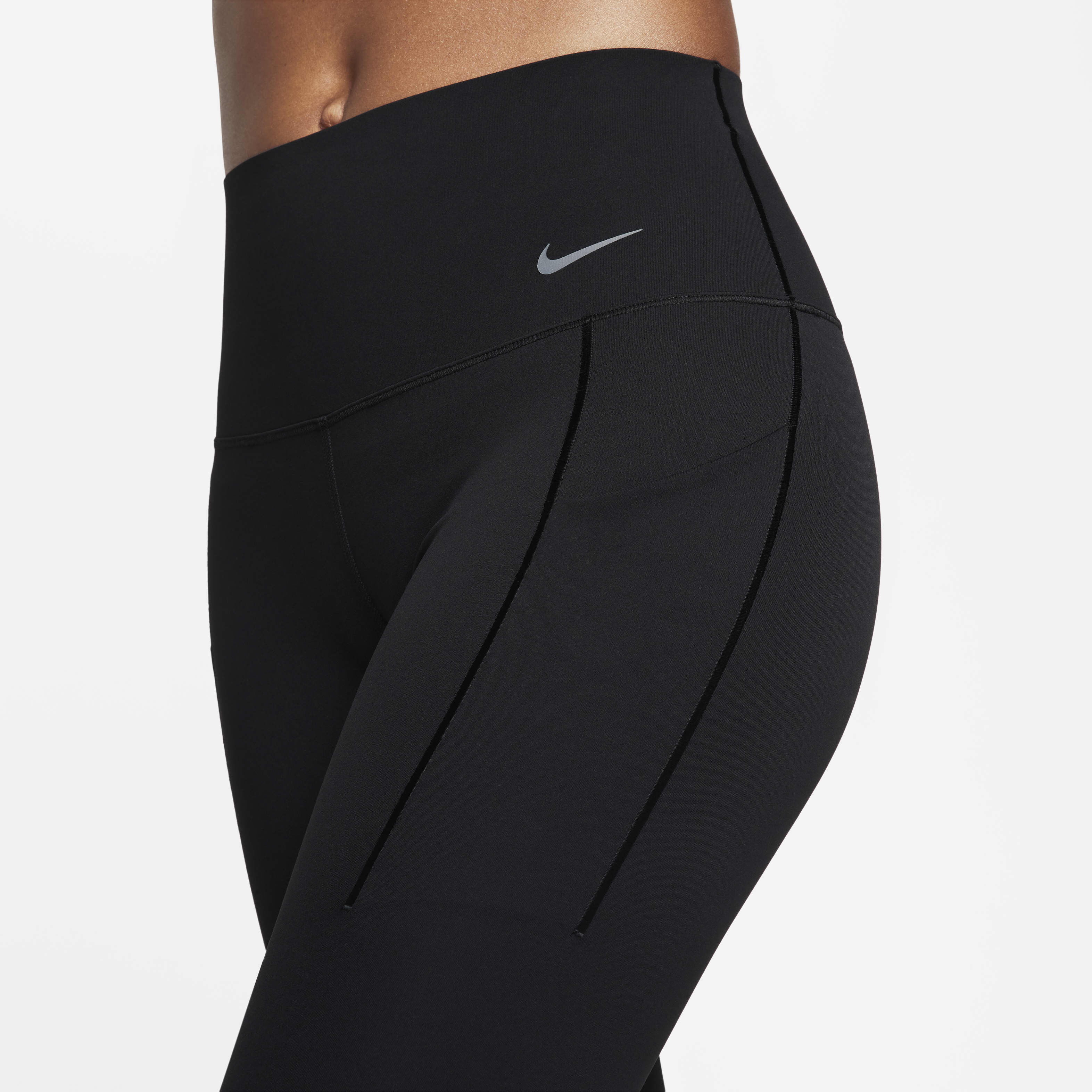 Nike Universa image number 3