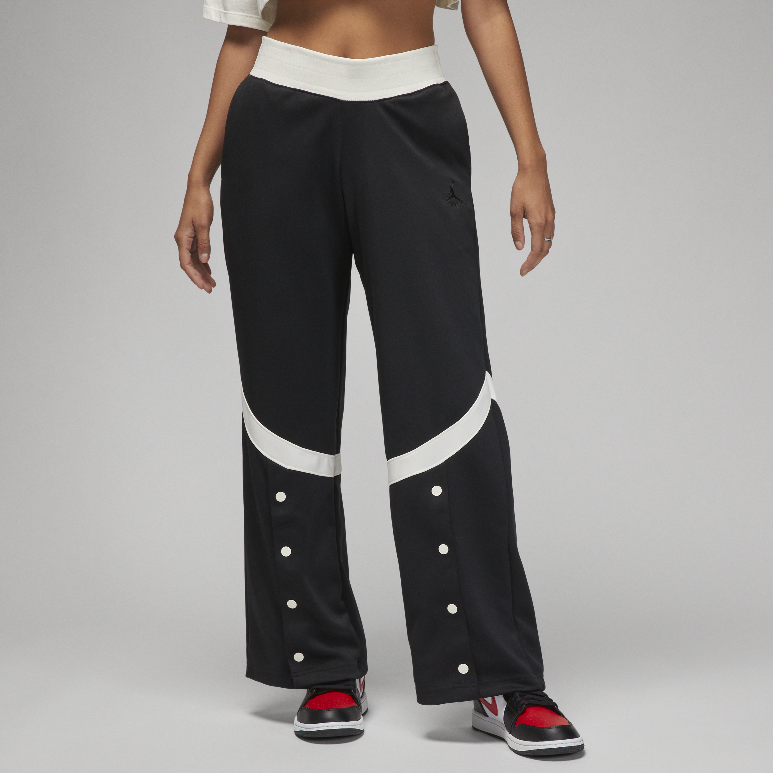 Pantalon nike shop con broches