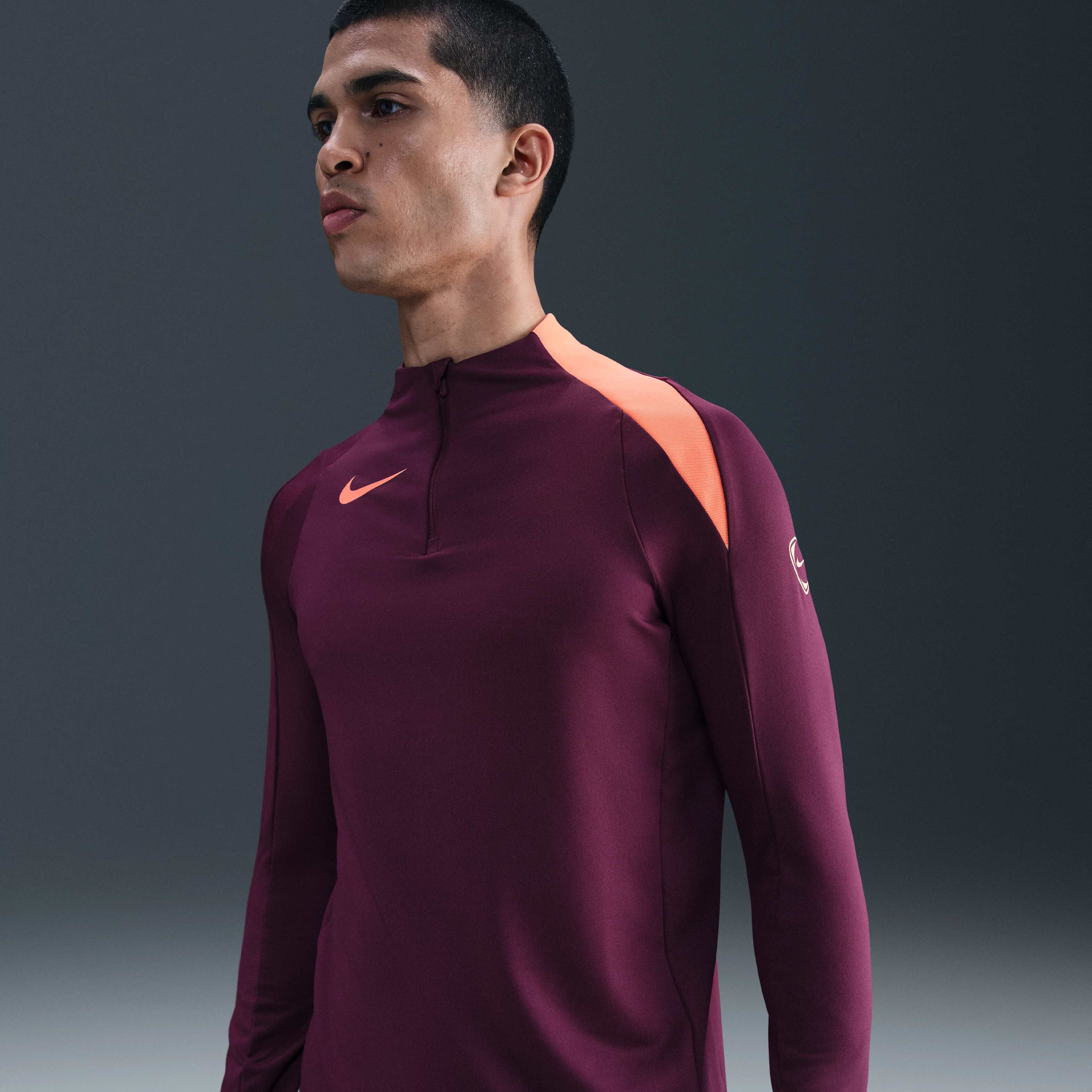 Nike Strike image number 0