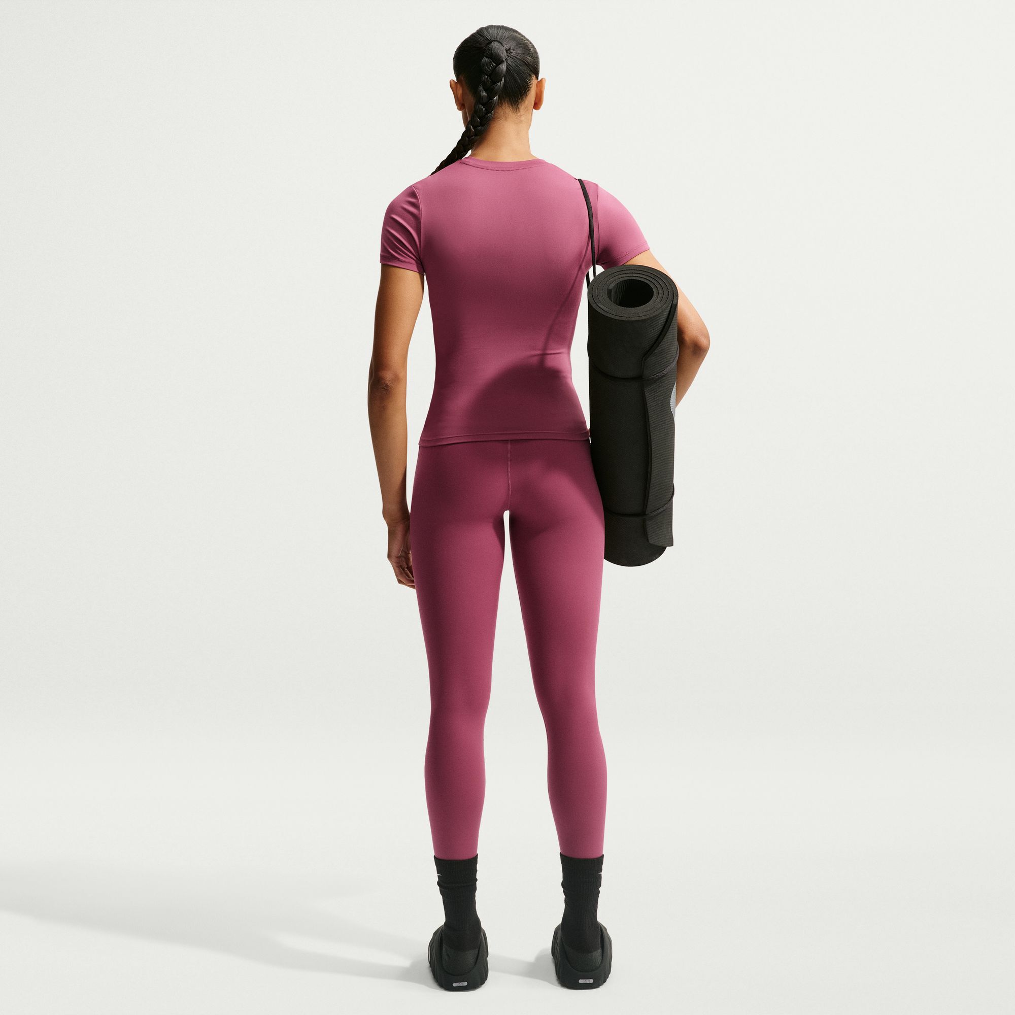 Nike One image number 1