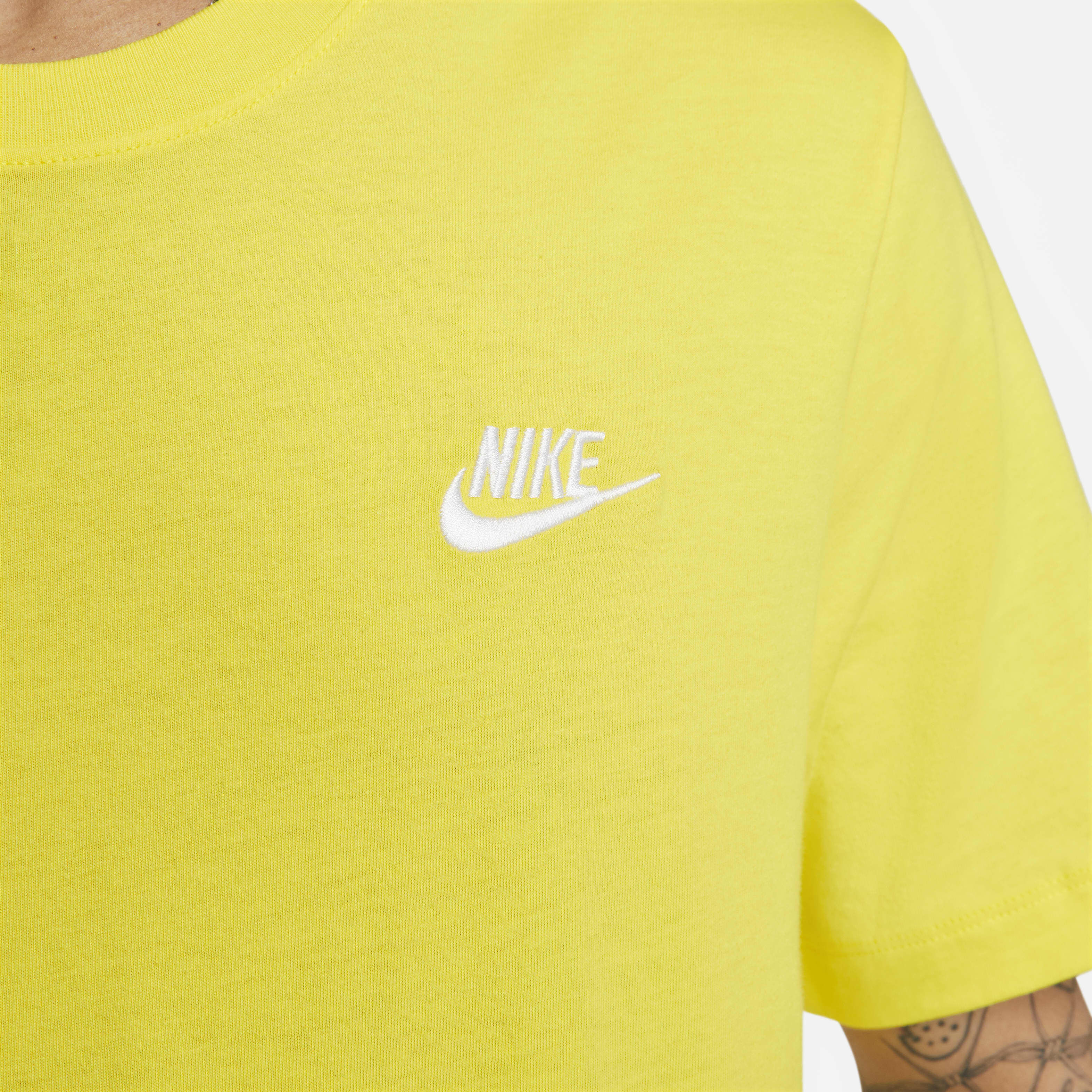 Nike Sportswear Club image number 3