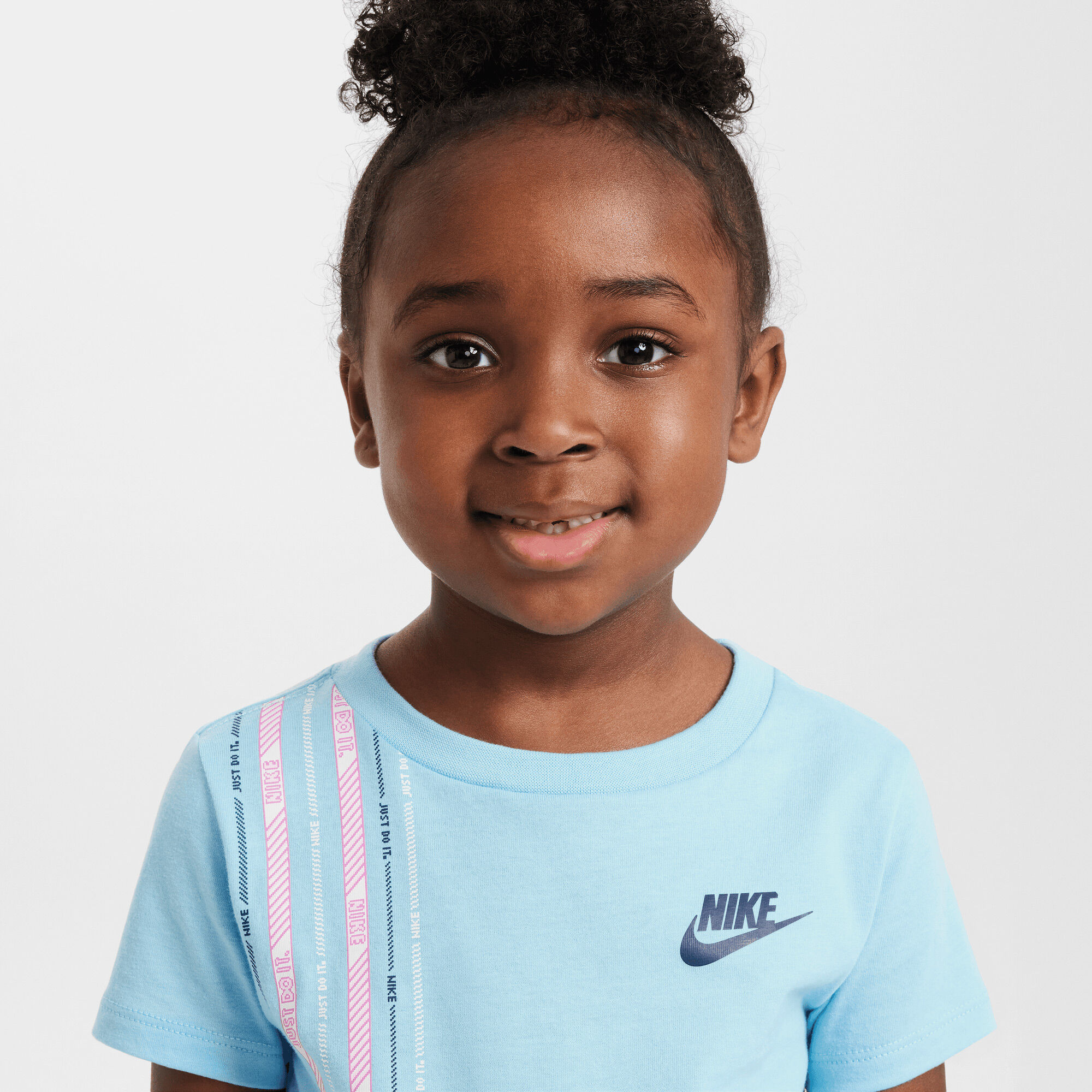 Nike Happy Camper image number 2