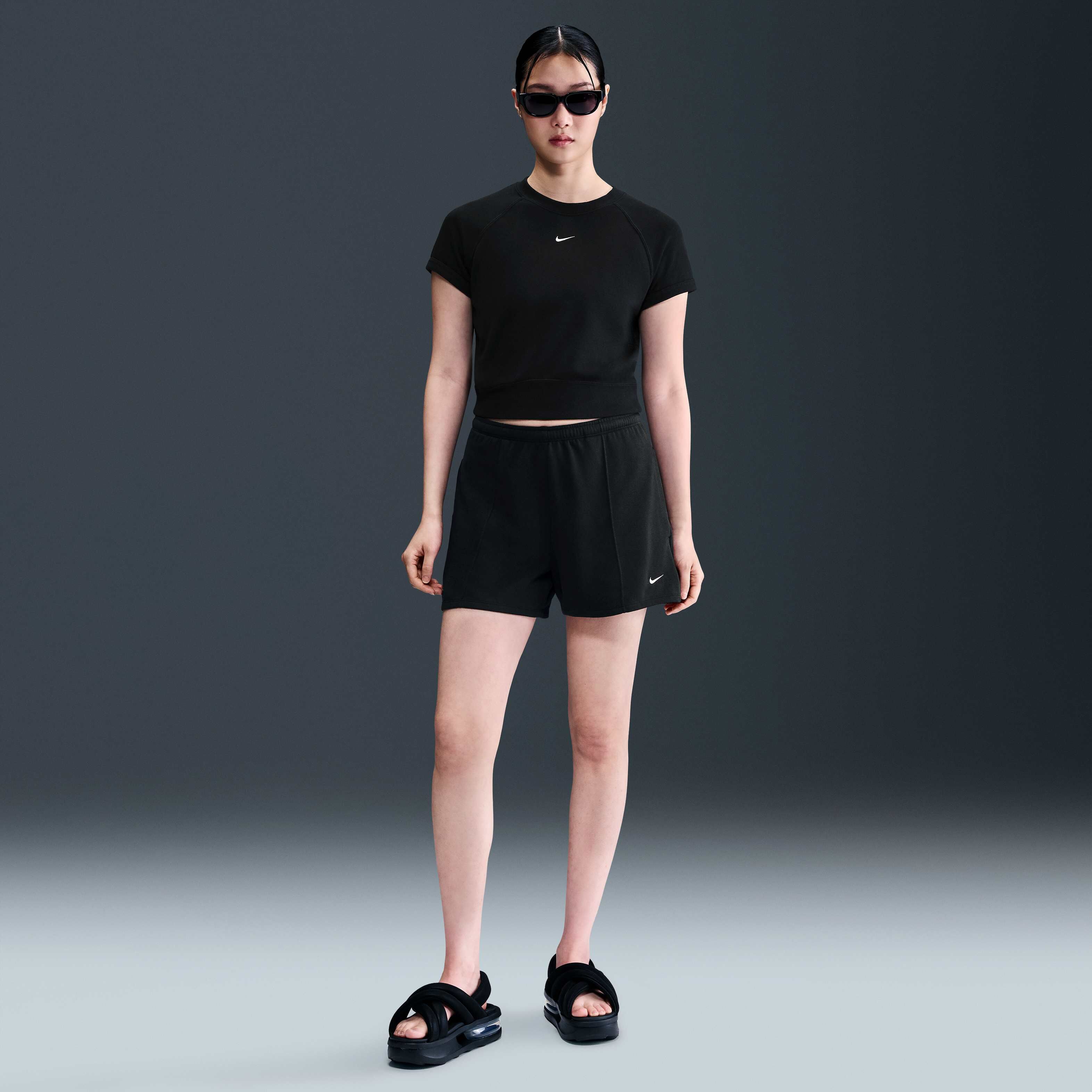 نايكي سبورتسوير تشيل تيري image number 3