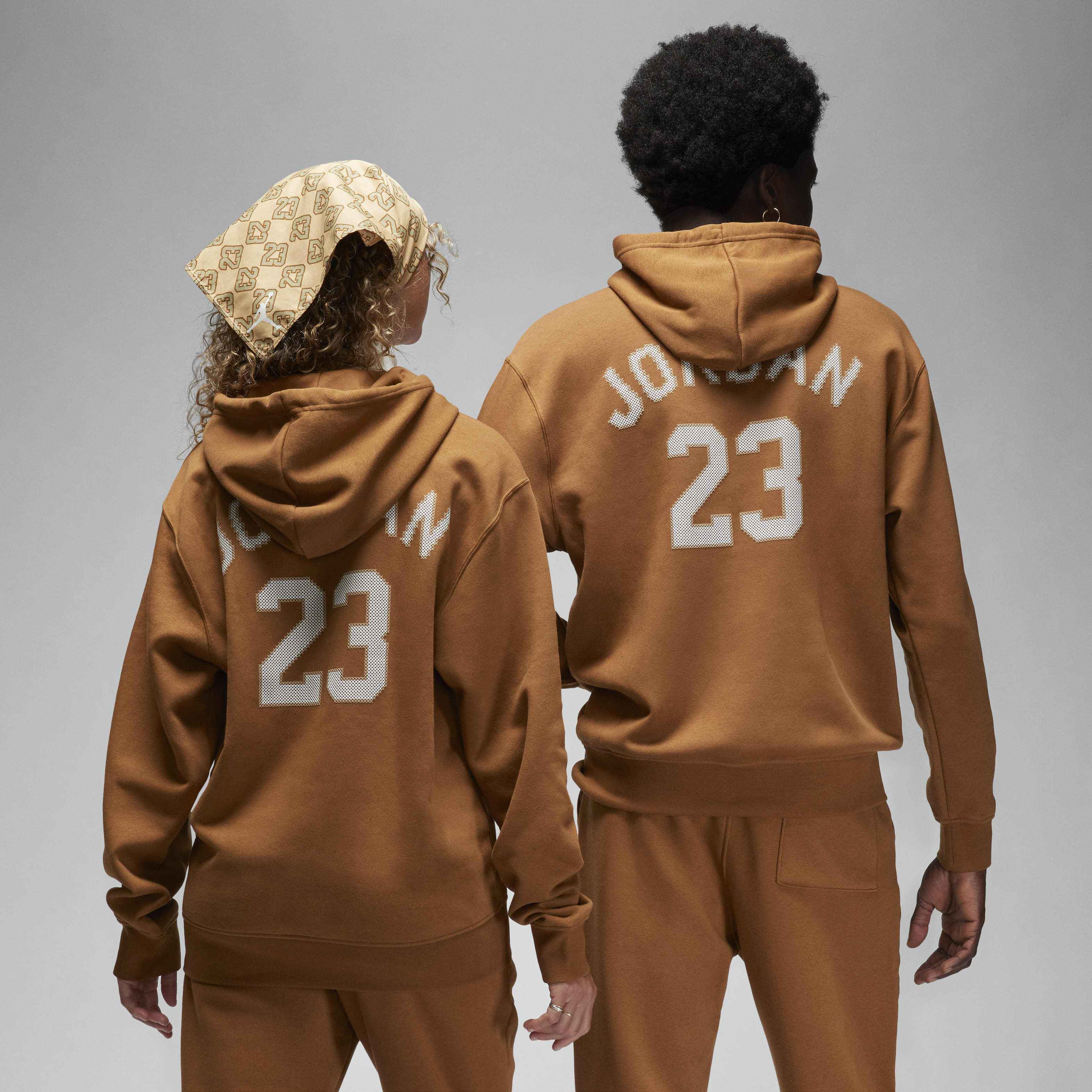 Jordan Essentials Festive image number 1