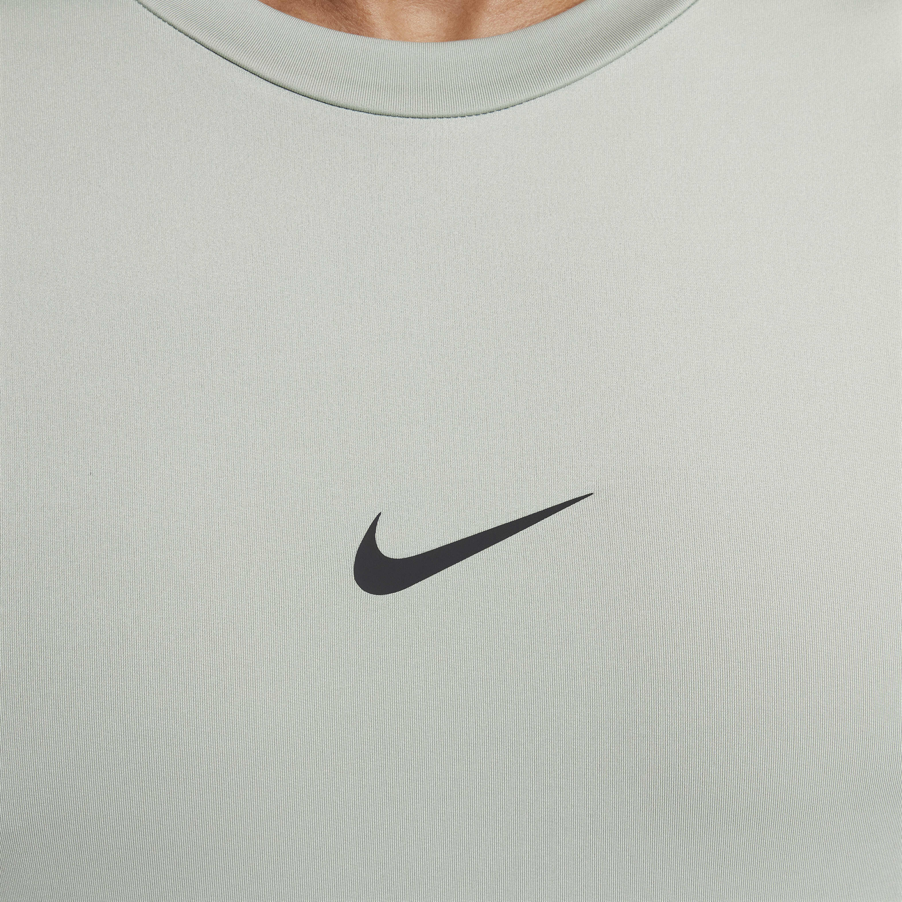 Nike Pro image number 3