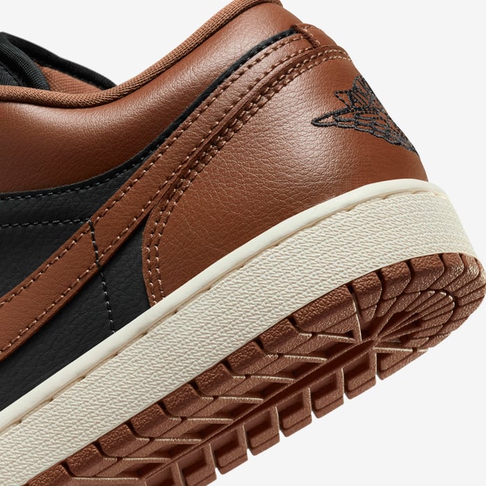 Air Jordan 1 Low image number 7 Air Jordan 1 Low image number 7