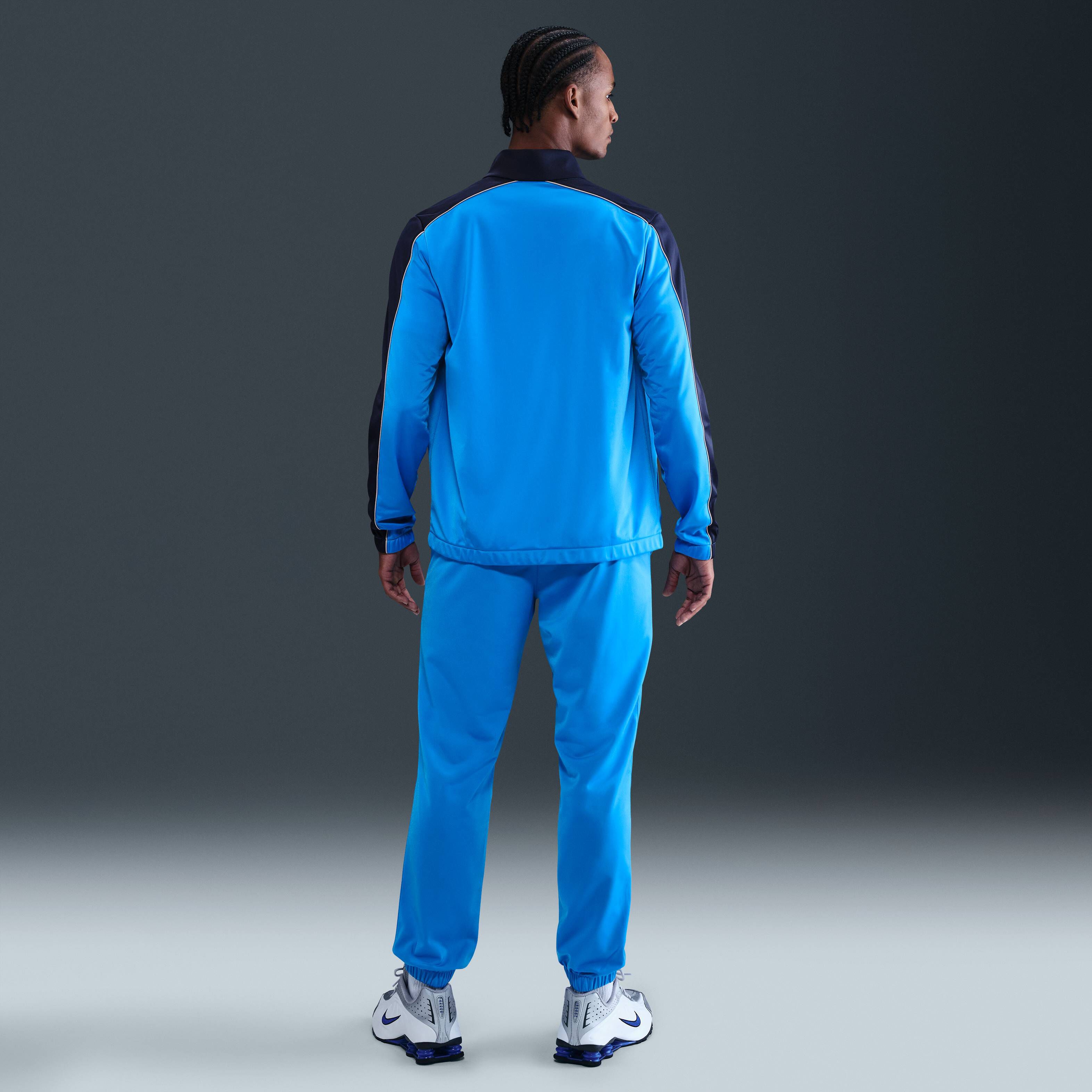 Nike Sportswear Club image number 4