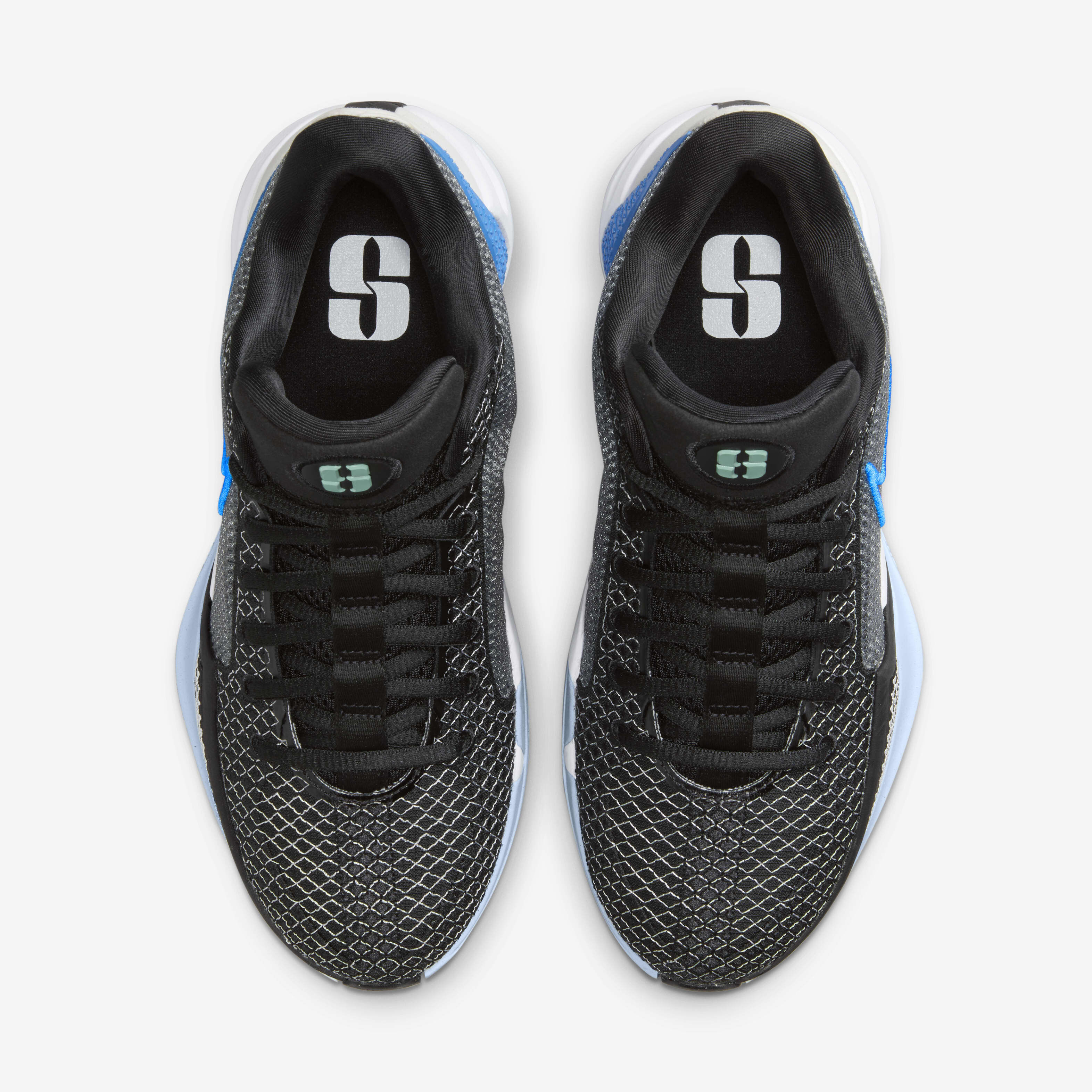 Sabrina 1 'Family Bonds' image number 4