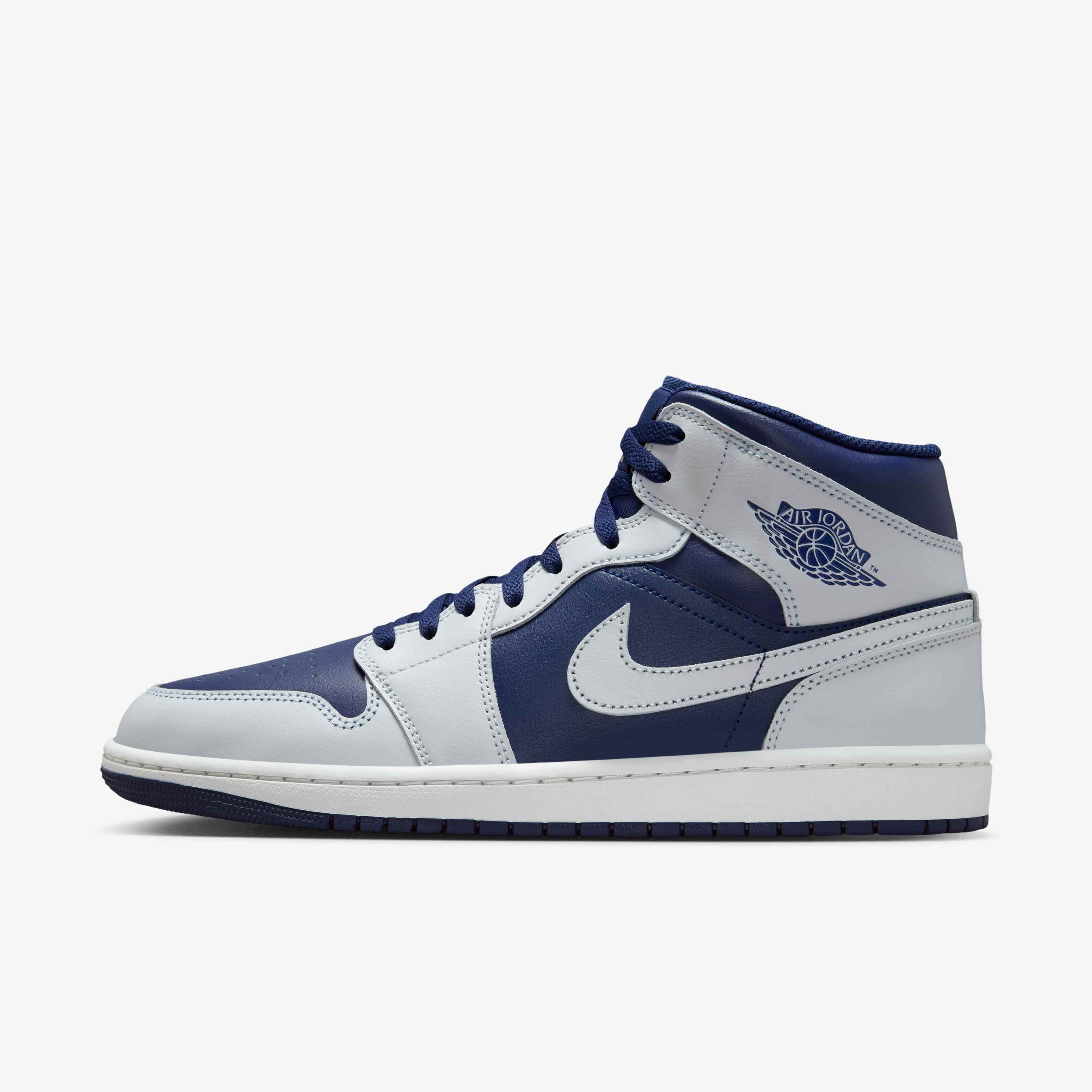 Air Jordan 1 Mid image number 0