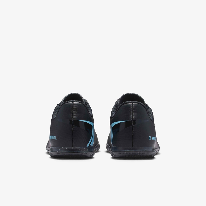 نايكي جونيور ميركيوريال فيبور 16 كلوب image number 5 نايكي جونيور ميركيوريال فيبور 16 كلوب image number 5