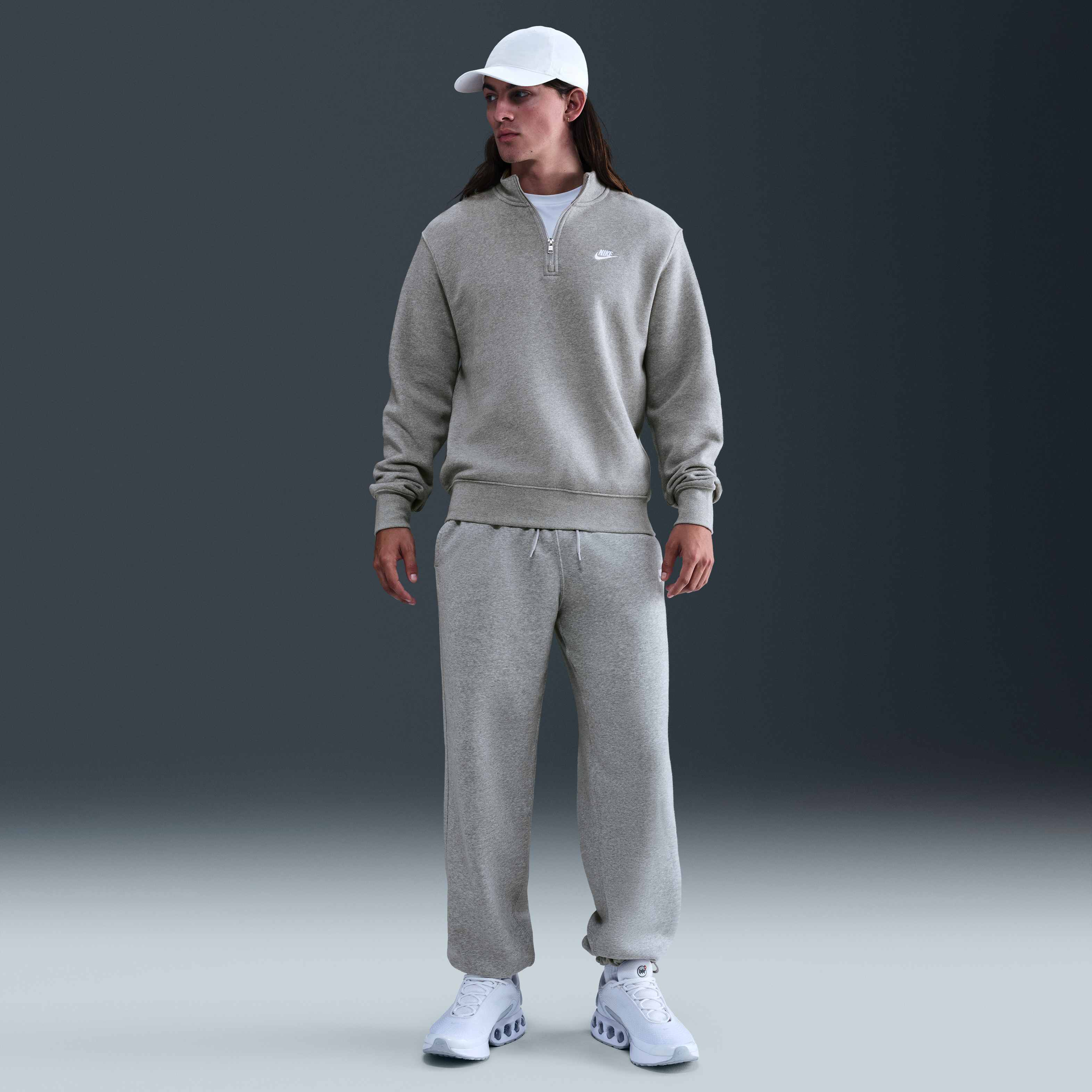 Nike Sportswear Club image number 3