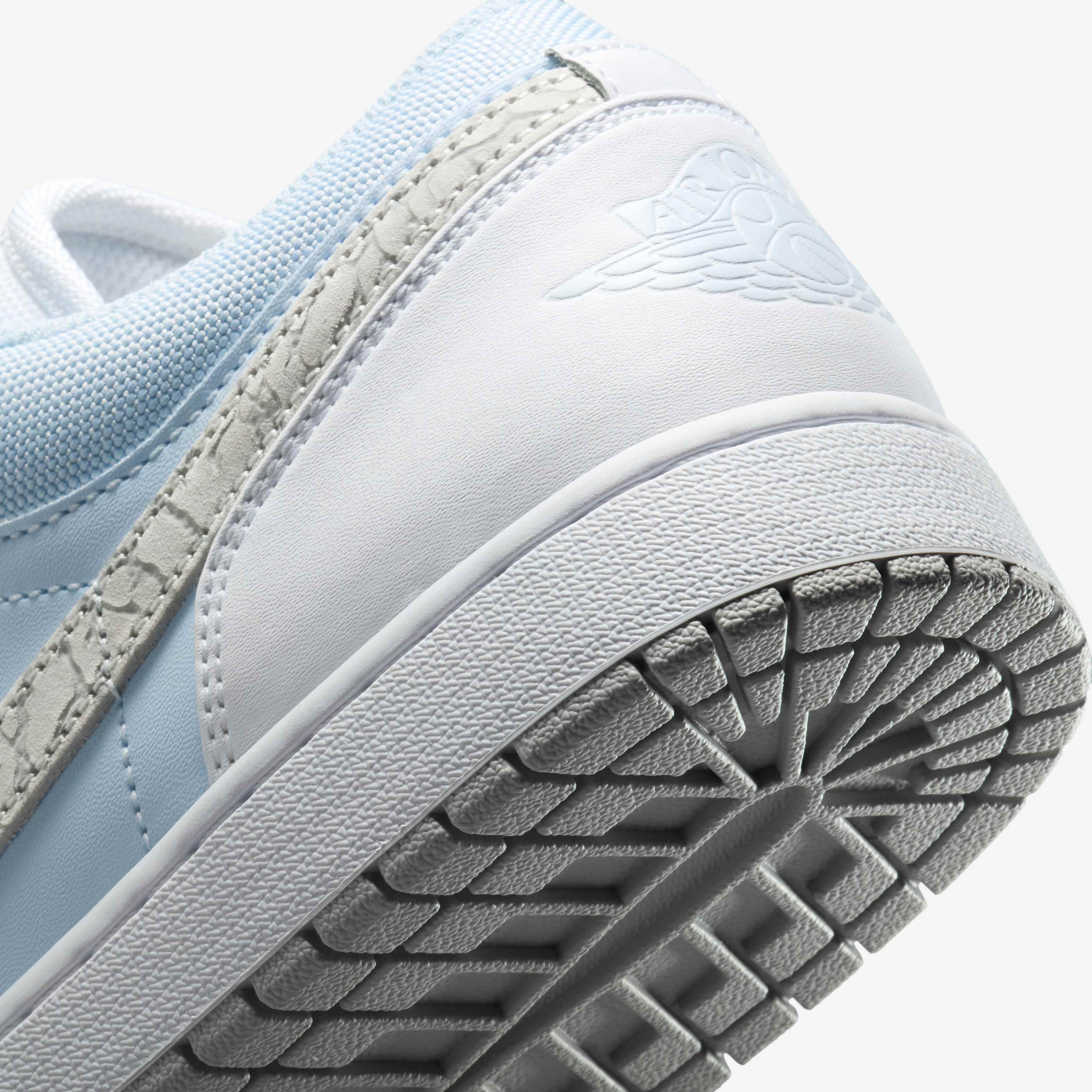 Air Jordan 1 Low SE image number 7