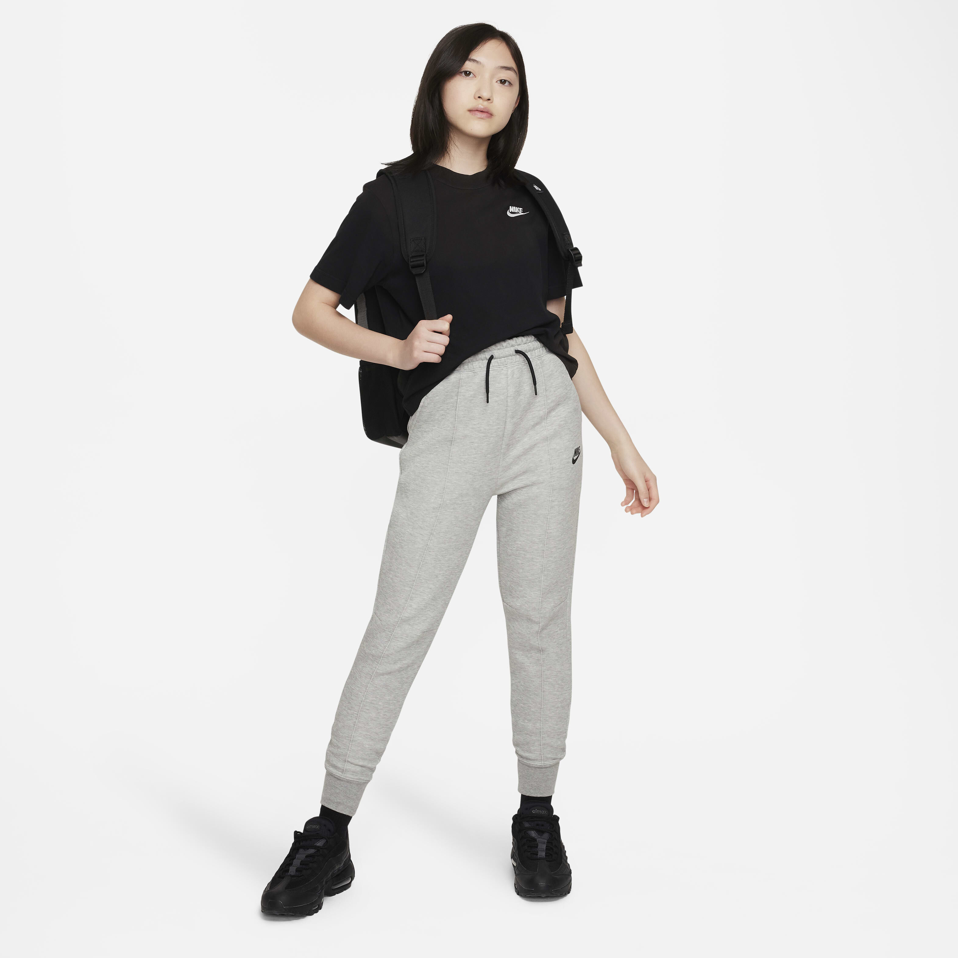 نايكي سبورتسوير تك فليس image number 8