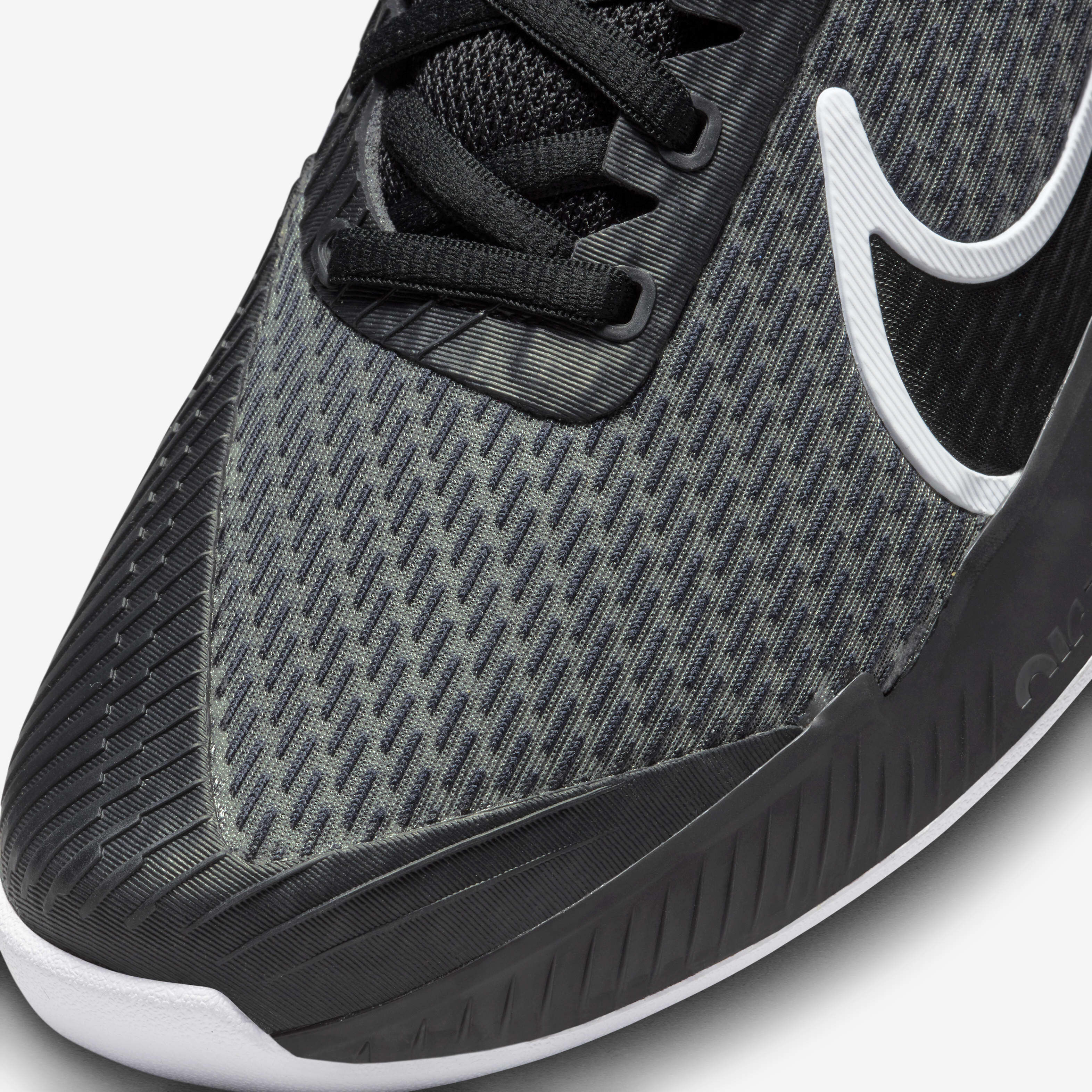 نايكي كورت اير زووم فيبور برو 2 image number 6