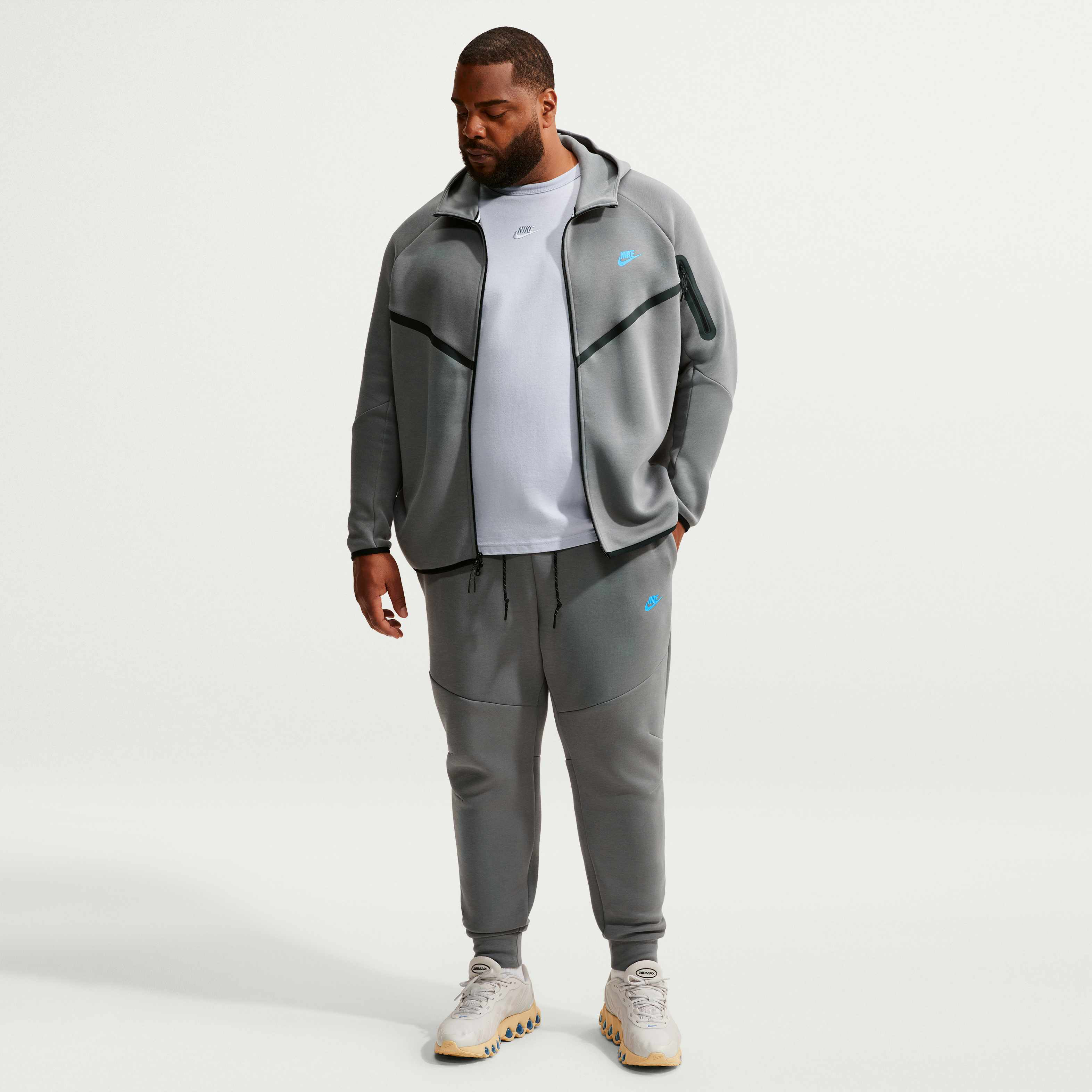 Nike Tech image number 8