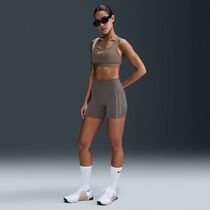Nike One Fitted