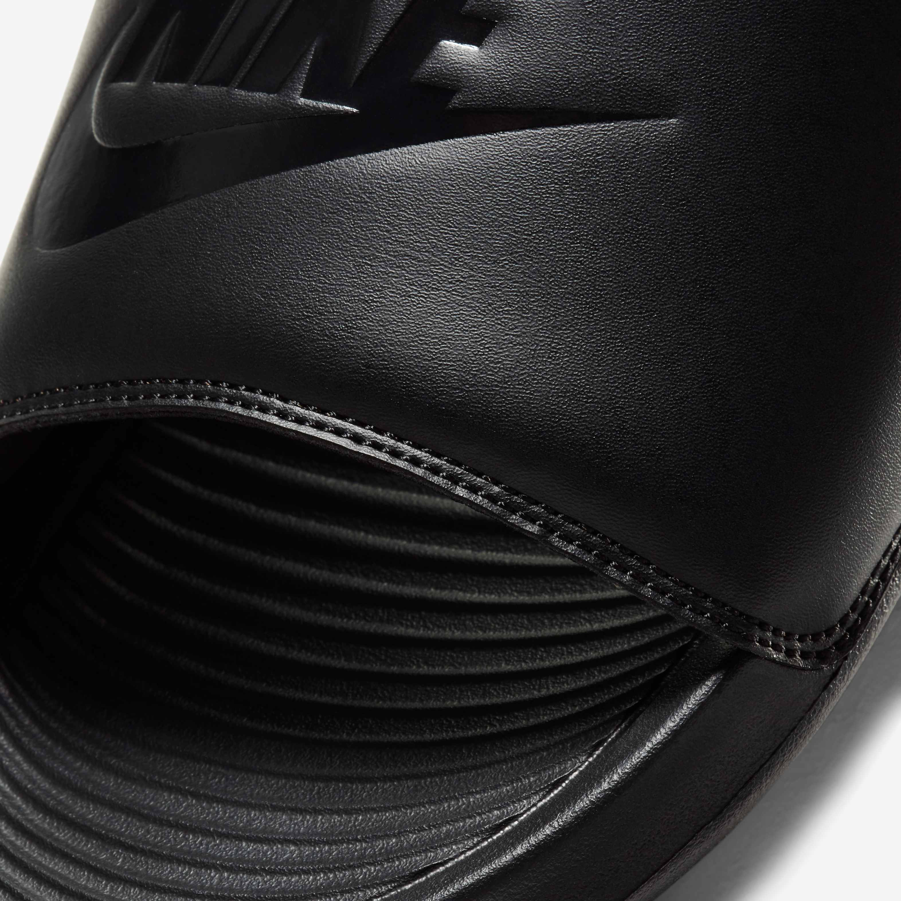 نايكي فيكتوري ون image number 5