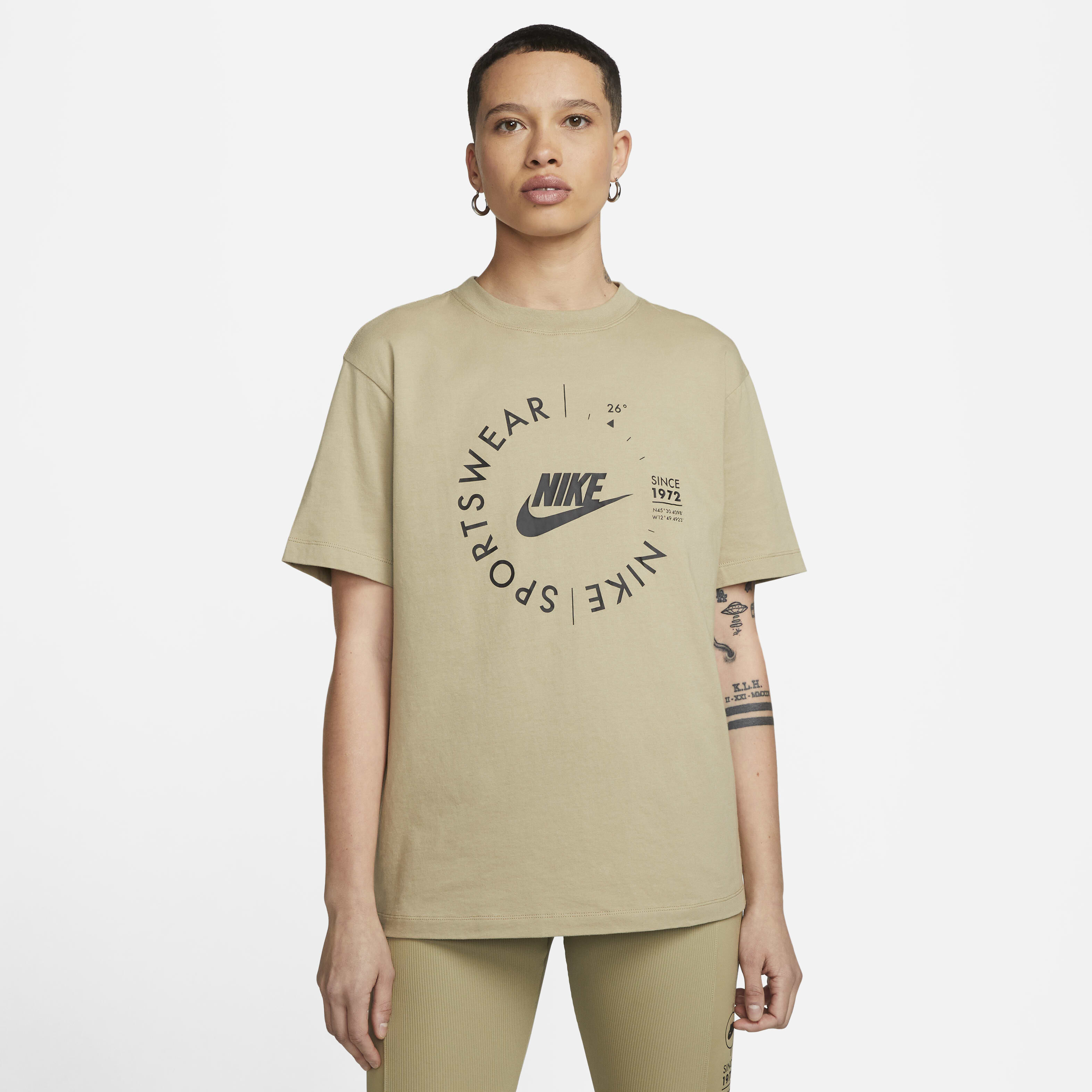 Nike utility shirt sales