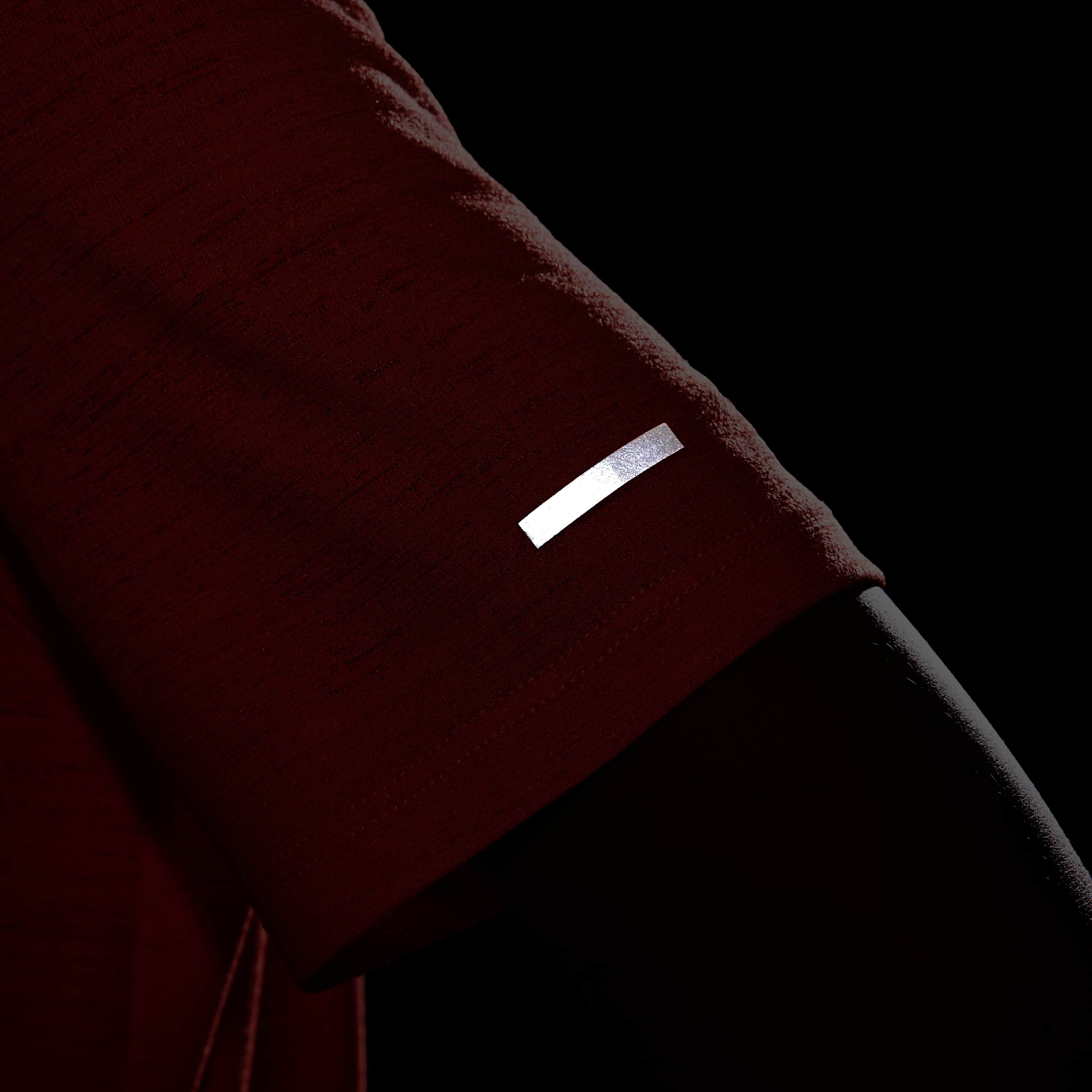 Nike Dri-FIT Miler image number 8