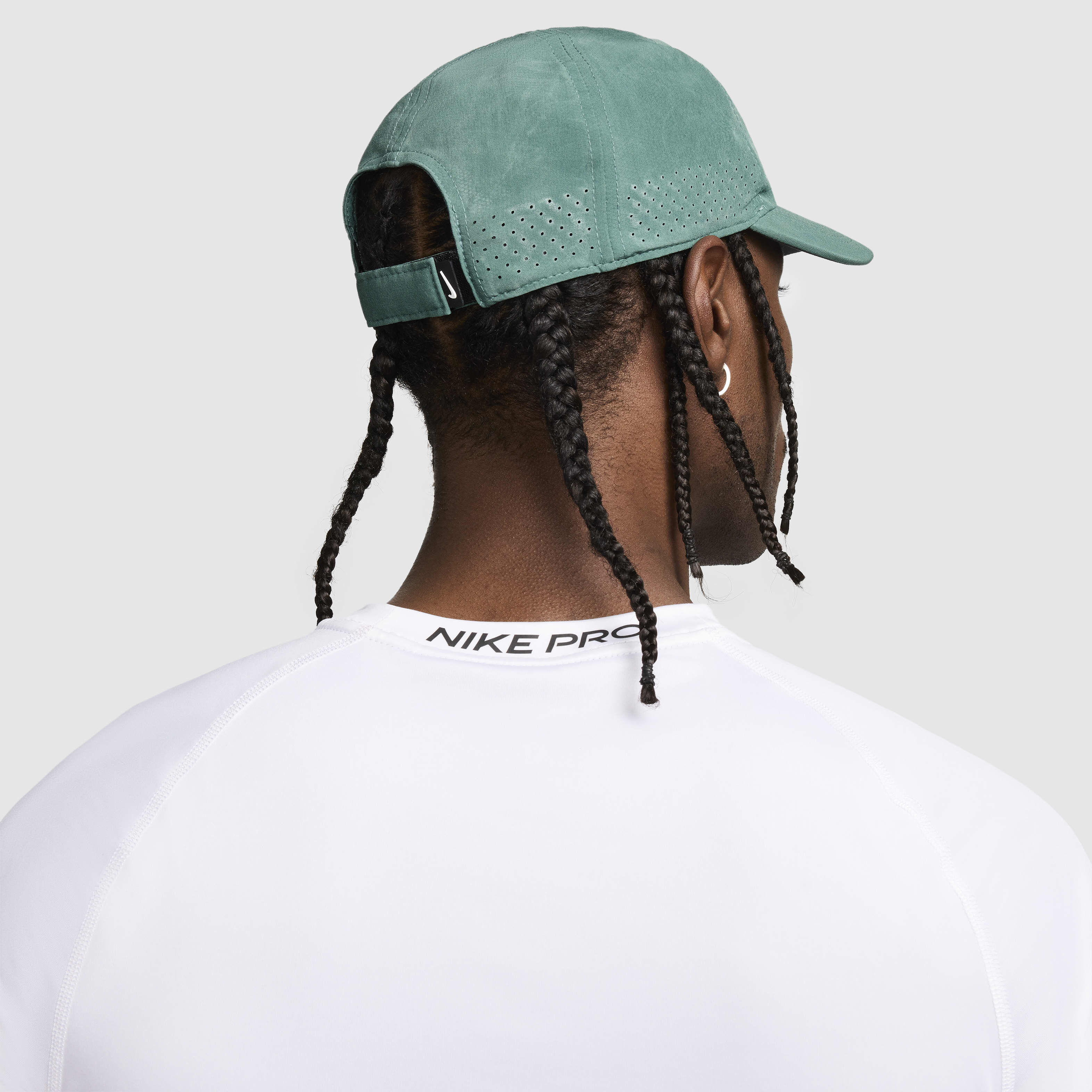 نايكي دراي-فت ايه دي في كلوب image number 1