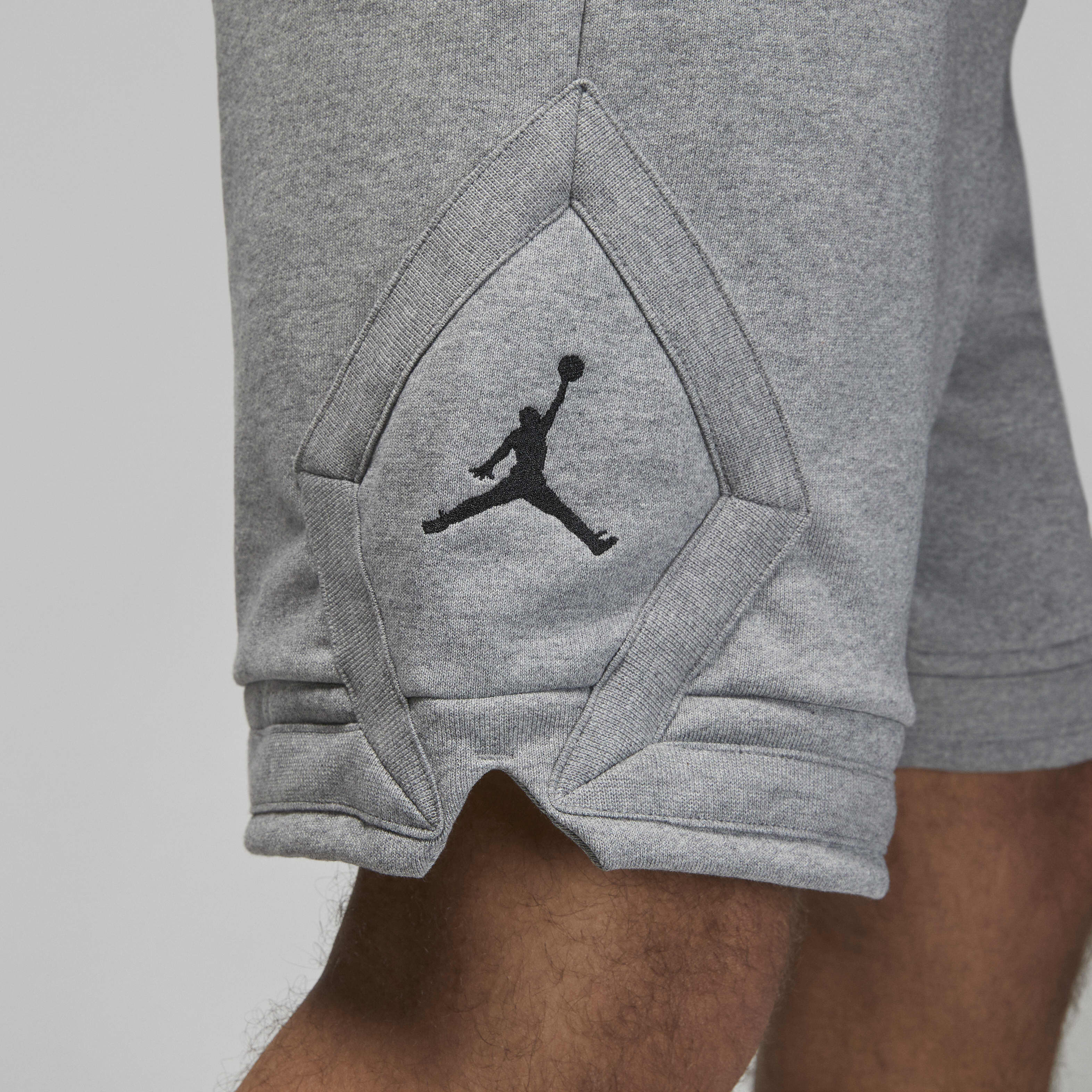 Nike jordan fleece shorts top