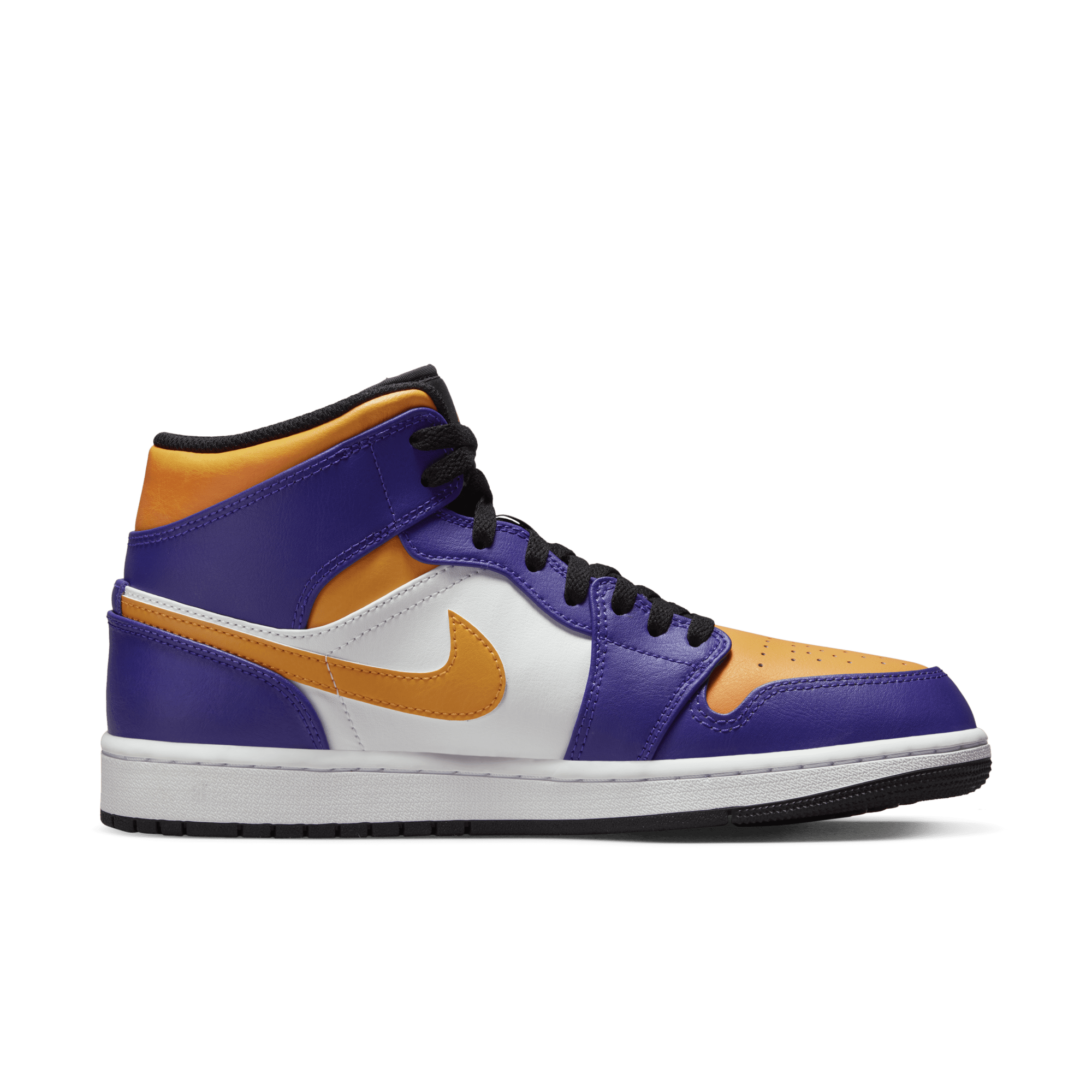 Basket air jordan best sale 1 mid