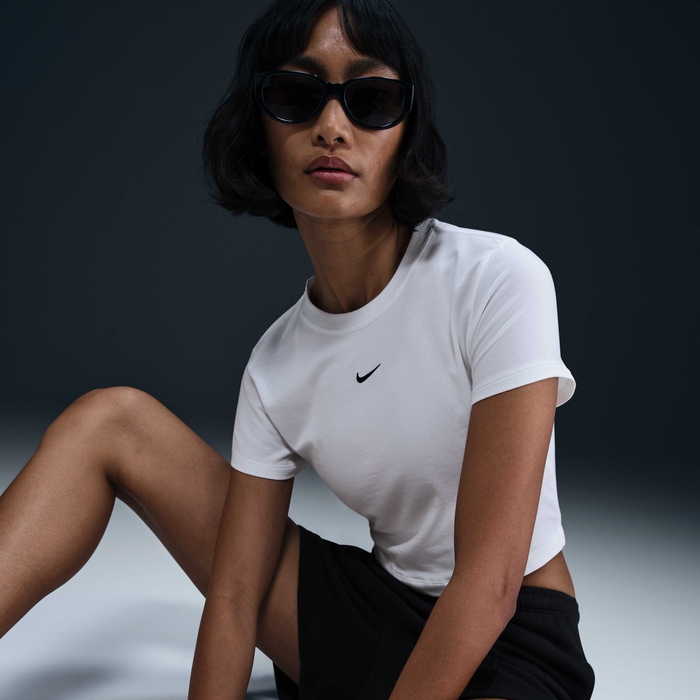 Nike Sportswear Chill Knit image number 2 Nike Sportswear Chill Knit image number 2