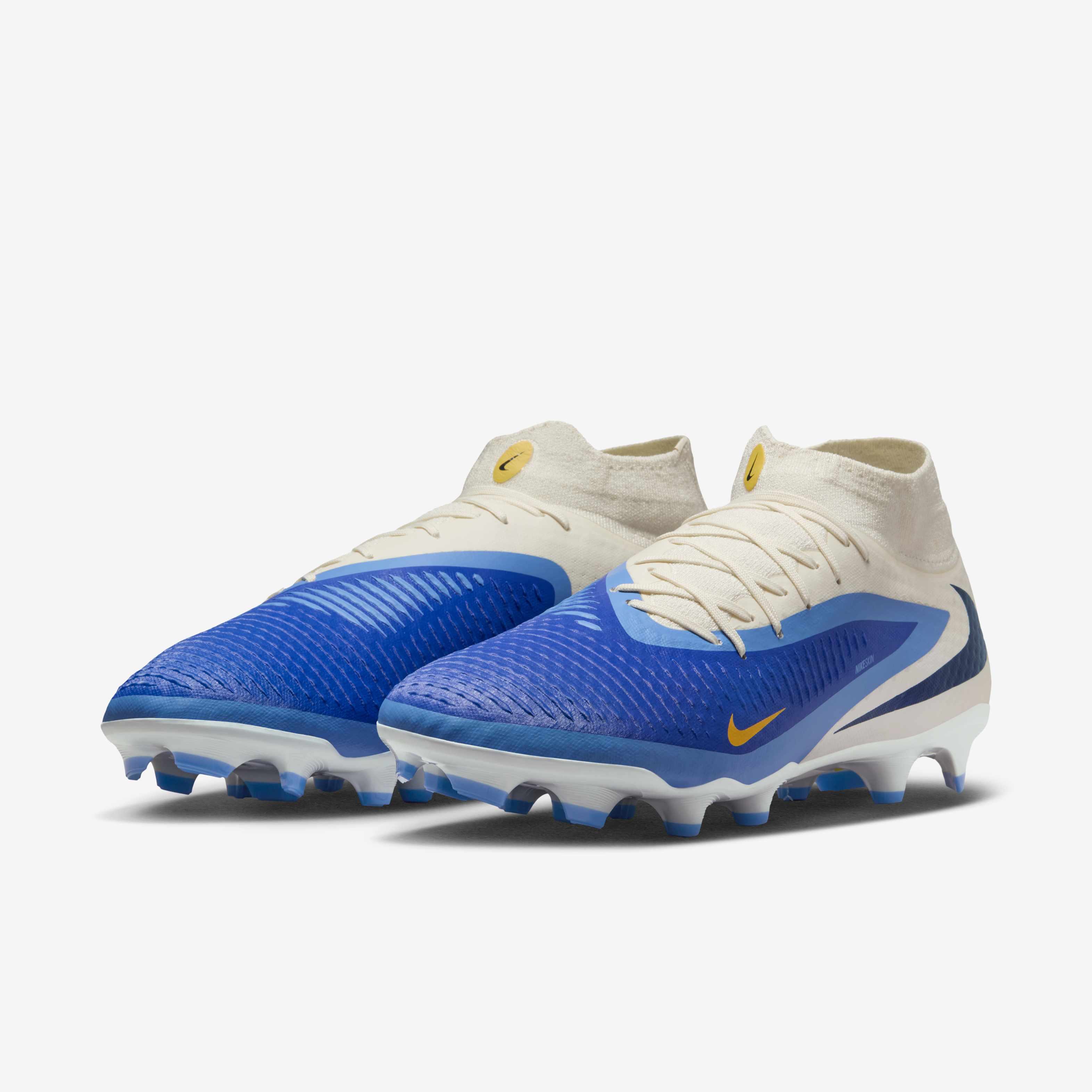 Nike Phantom 6 High Academy image number 4