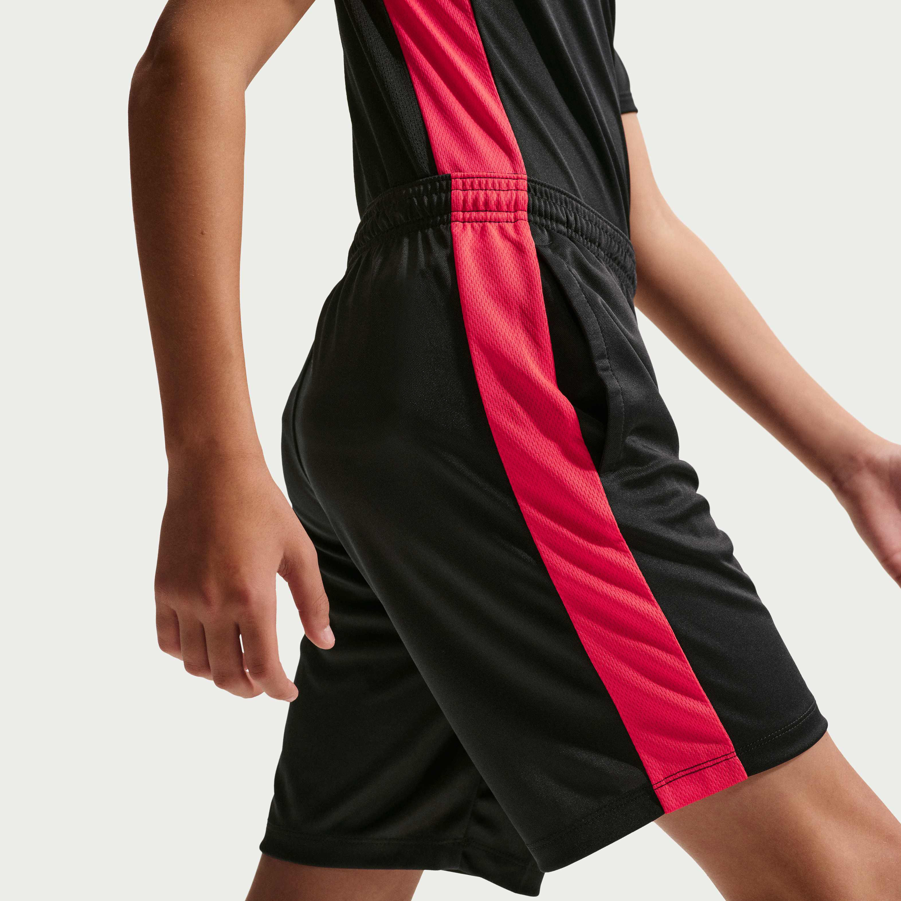 Nike Trophy23 image number 2