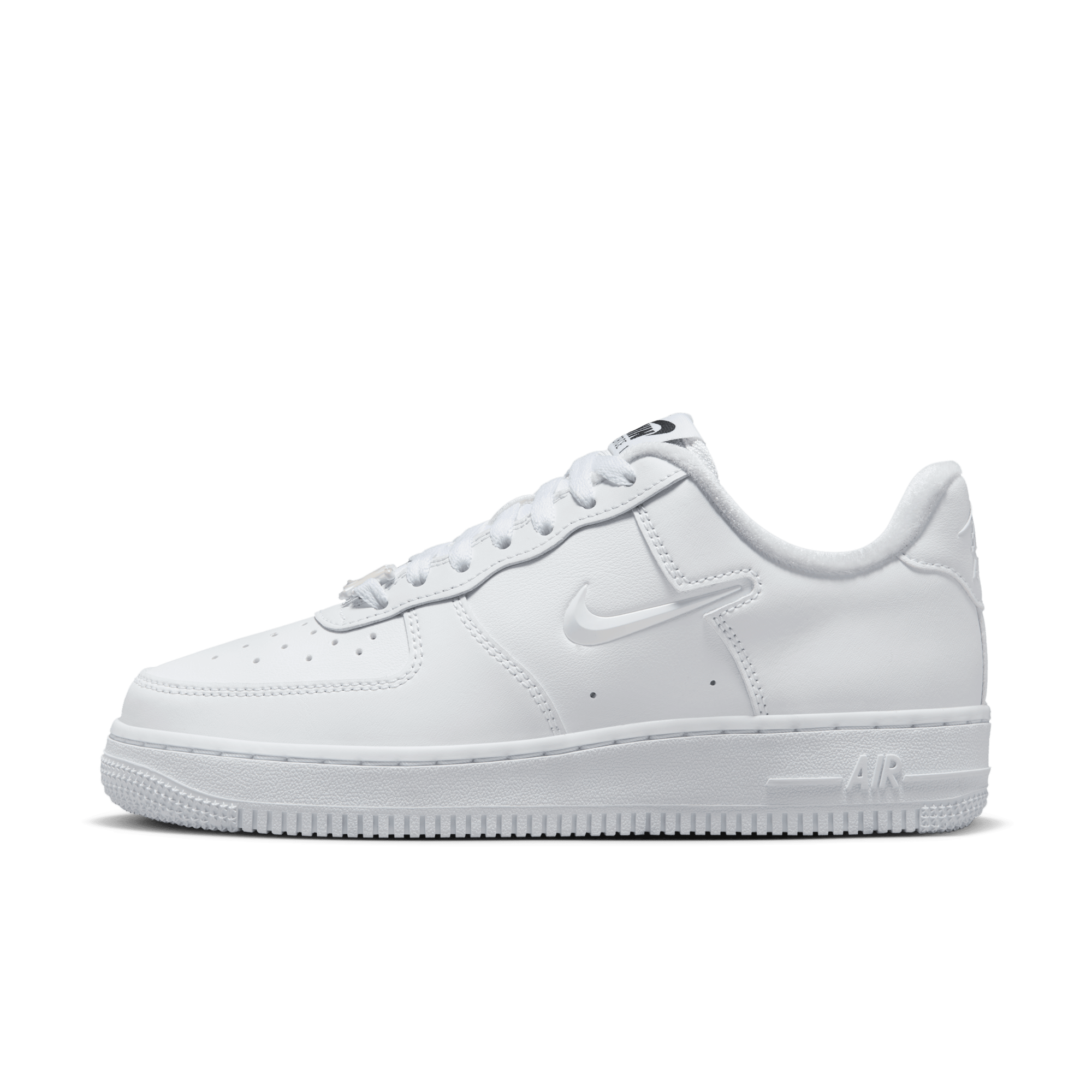 Nike air force 2025 1 womens uae