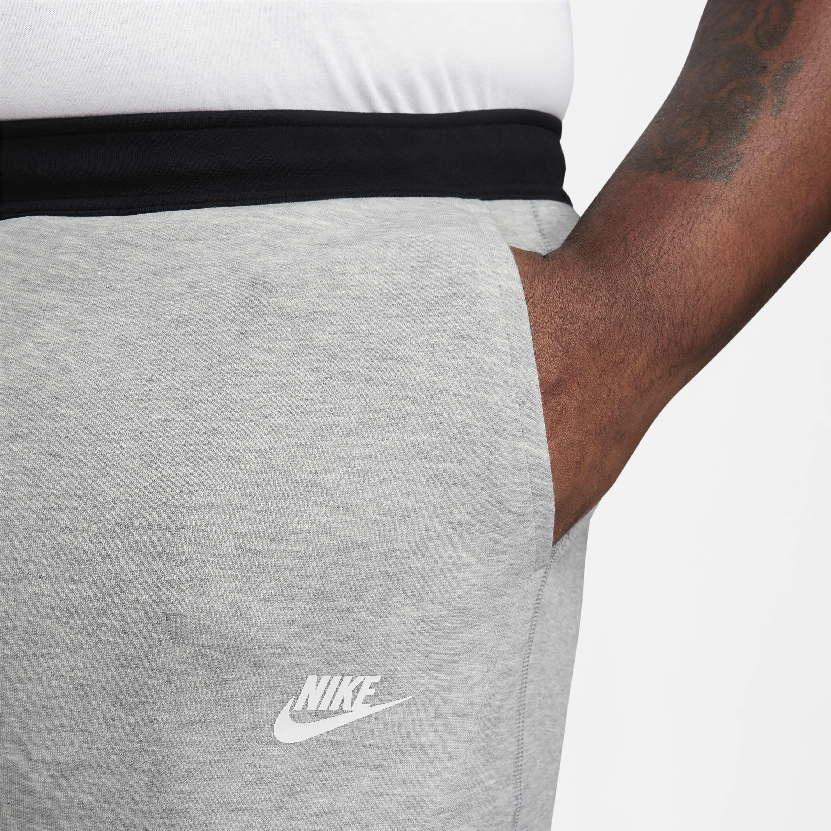 Nike tech fleece joggers grey xs clearance