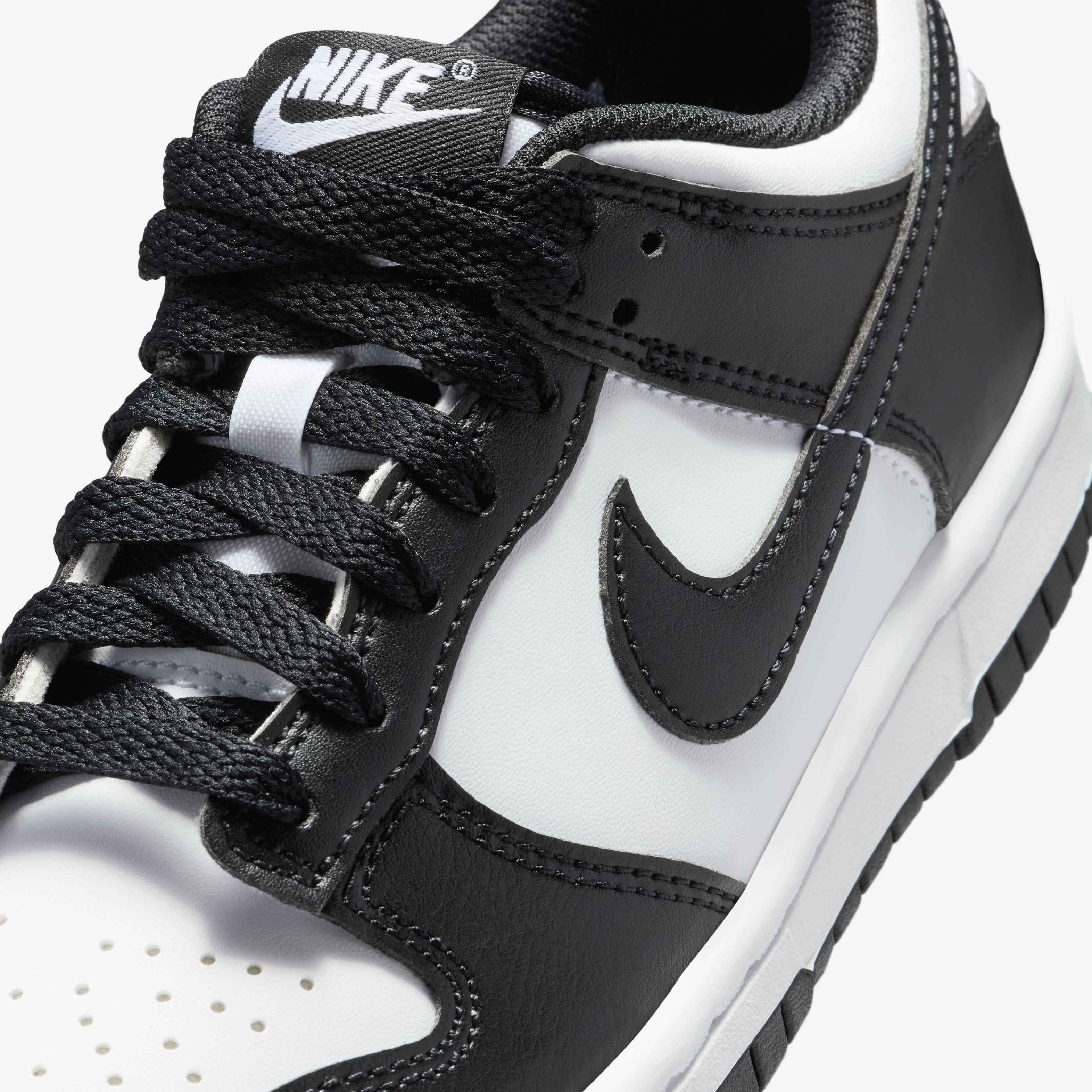 Nike Dunk Low image number 6