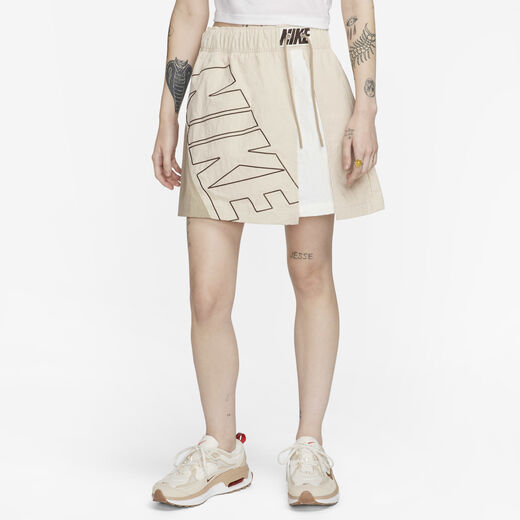 نايكي سبورتسوير × نايكي يونايتد