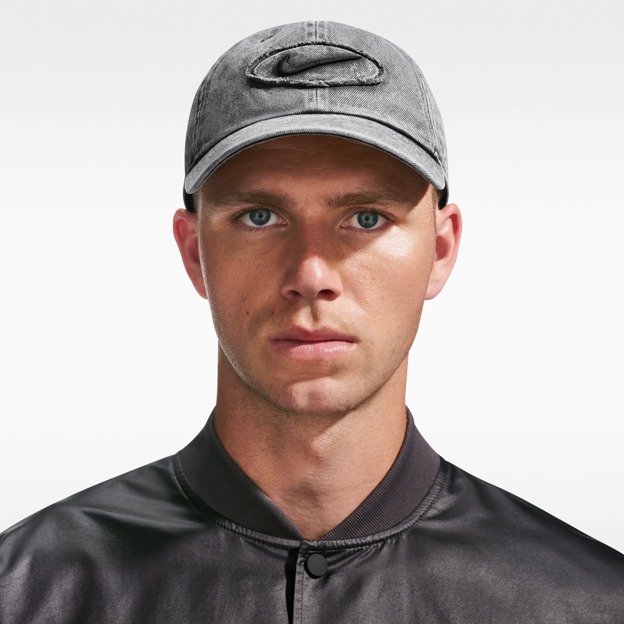 Nike Club image number 1