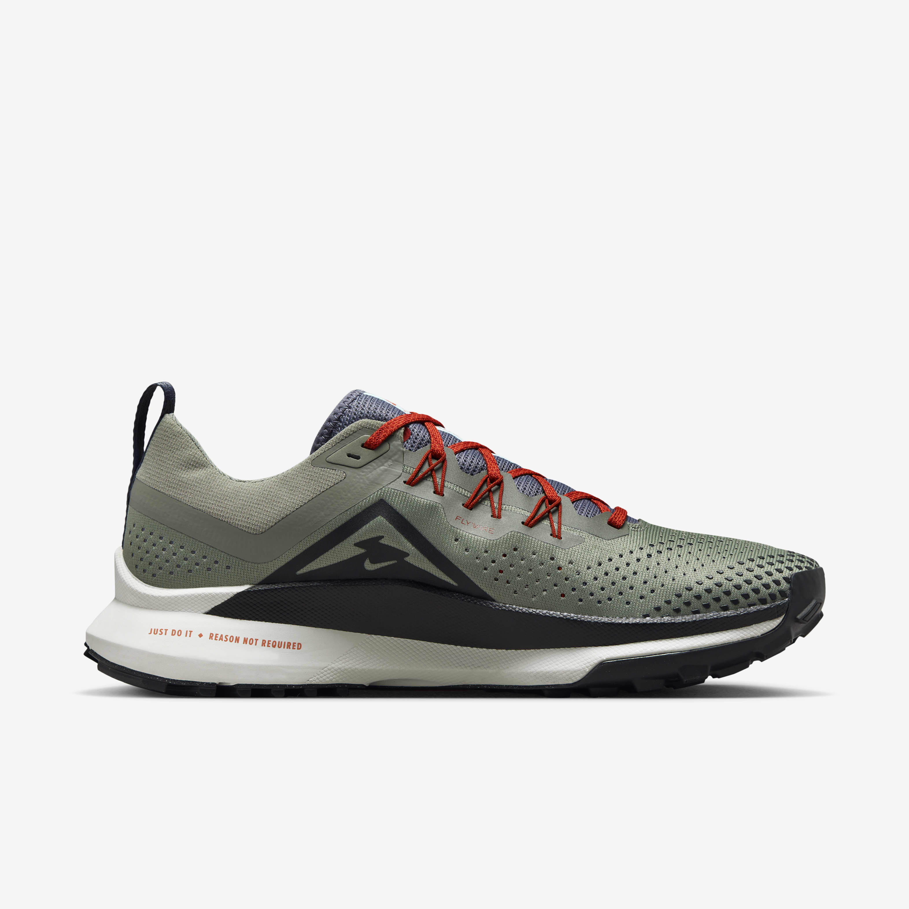 Nike Pegasus Trail 4 image number 2