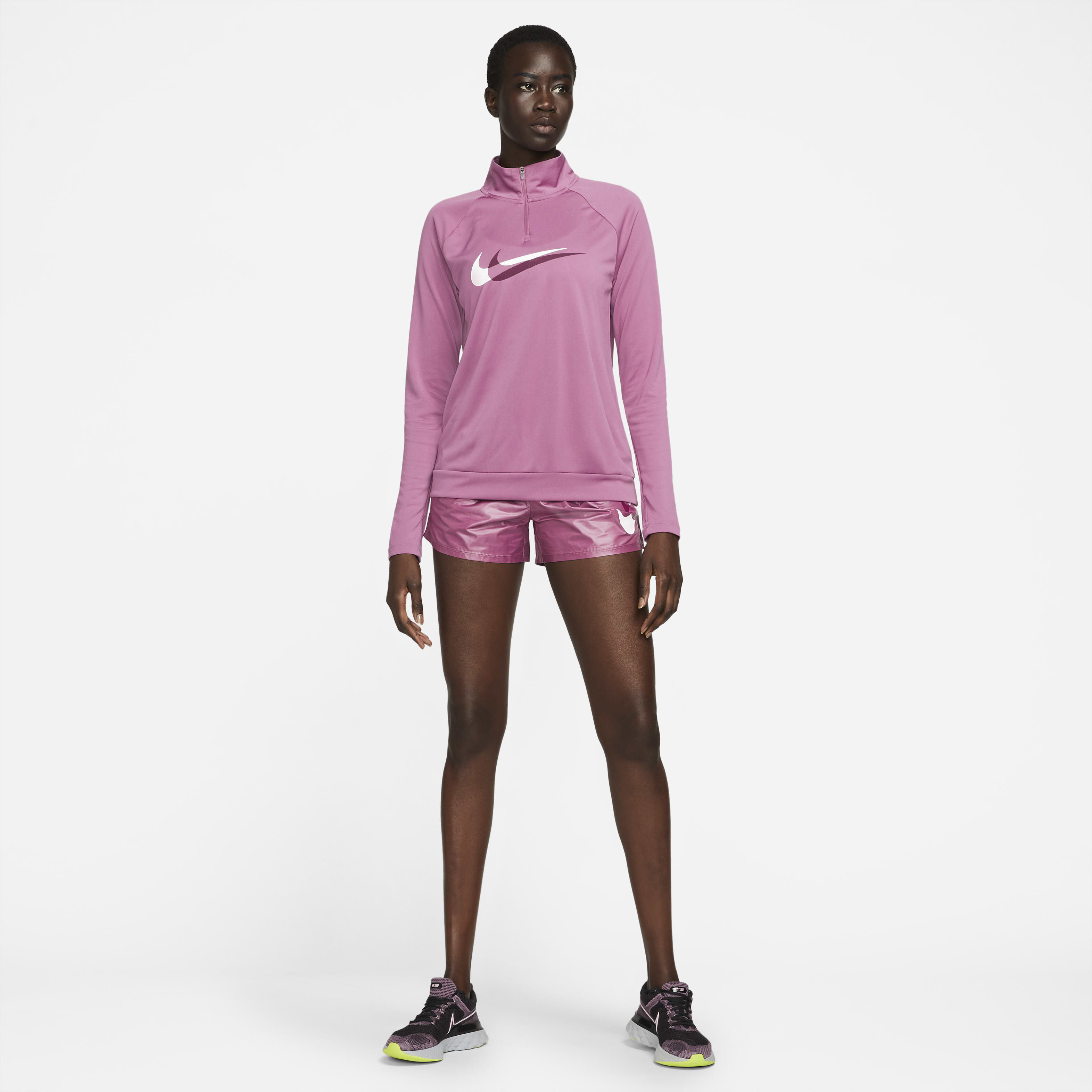 Nike Dri-FIT Swoosh Run image number 5