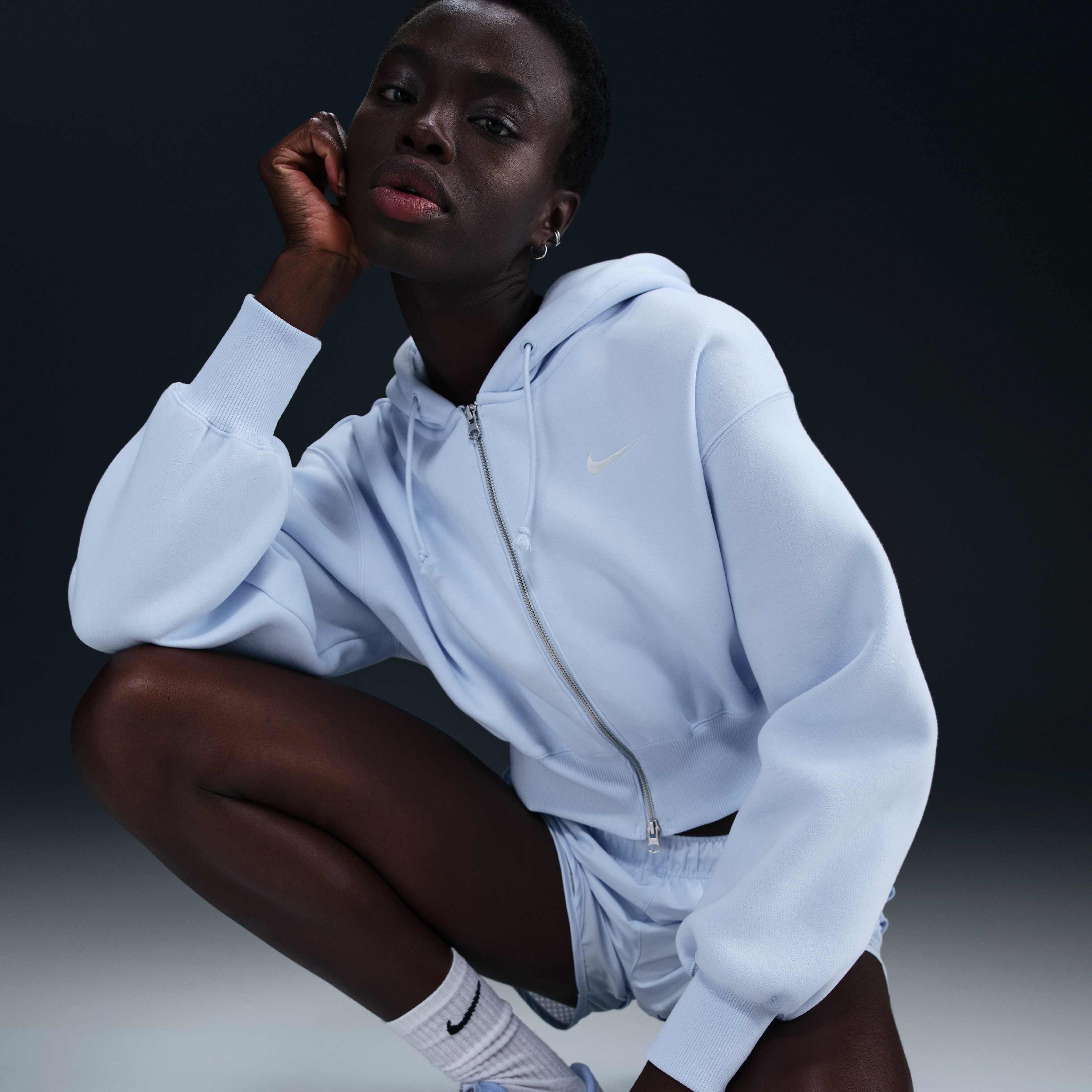 نايكي سبورتسوير فينيكس فليس image number 2