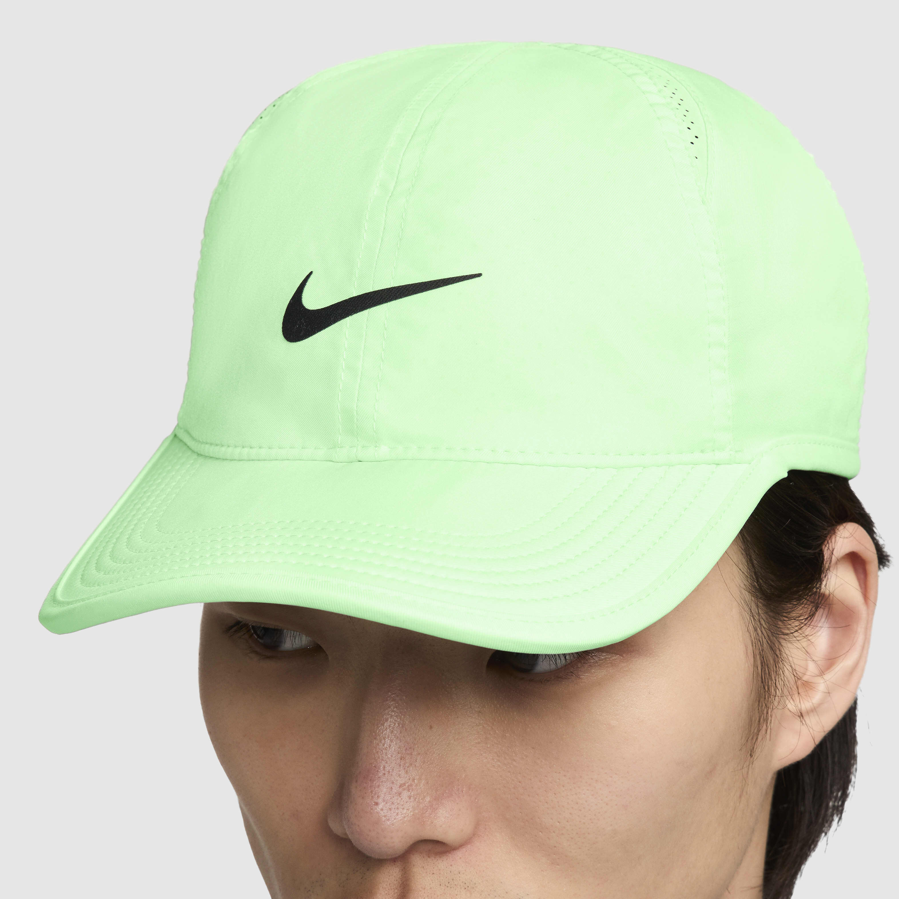 Nike lightweight cap cheap