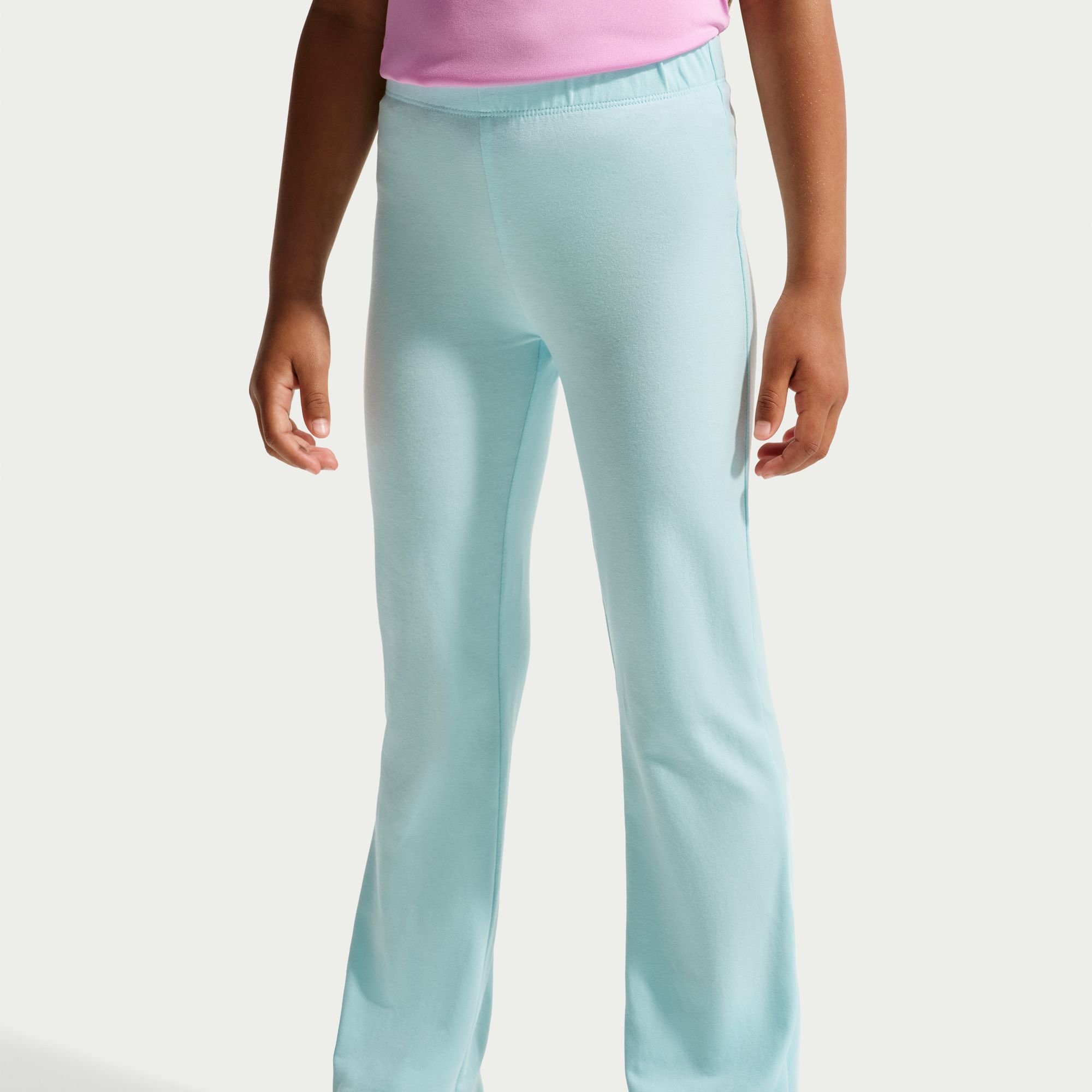 Nike image number 4