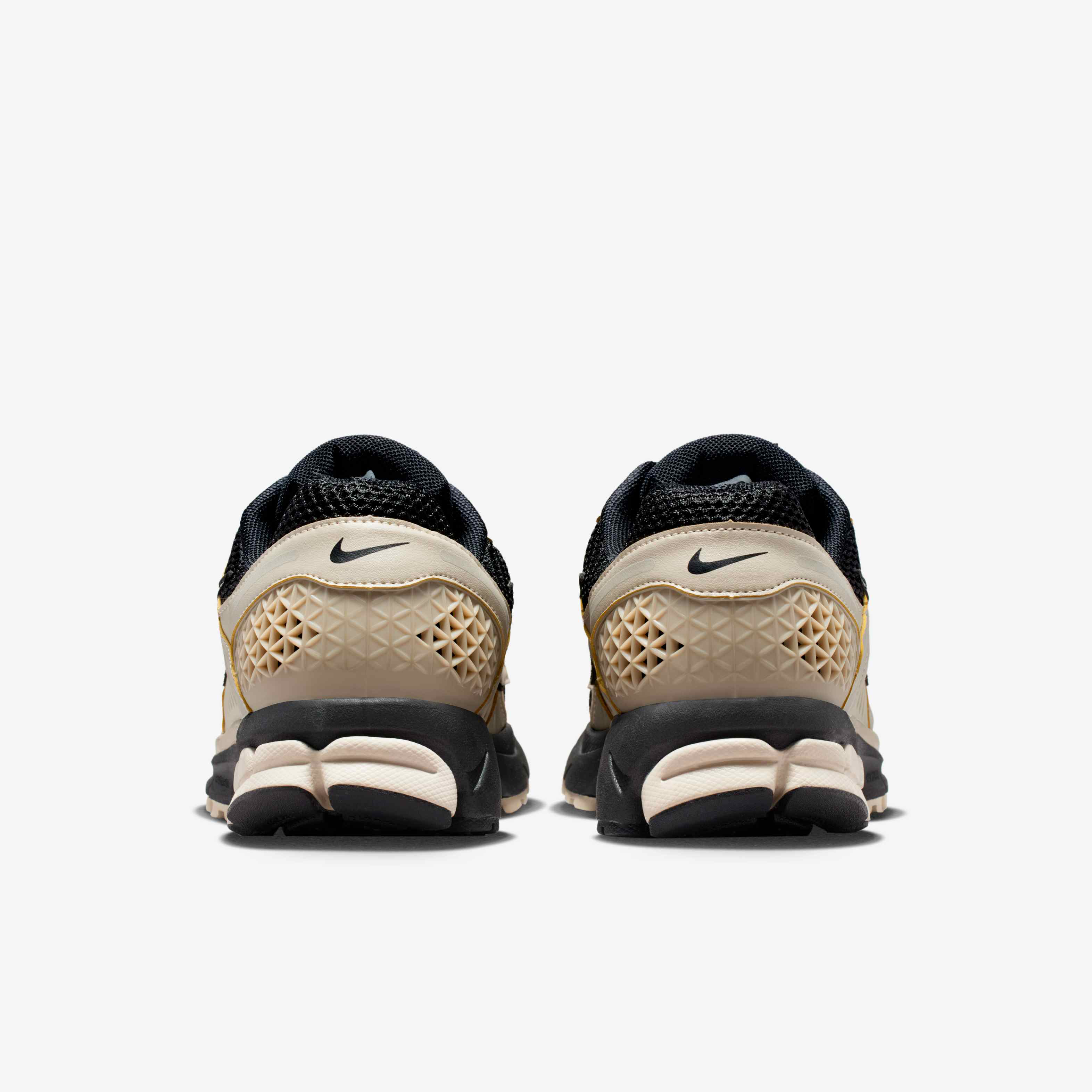 Nike Zoom Vomero 5 image number 5