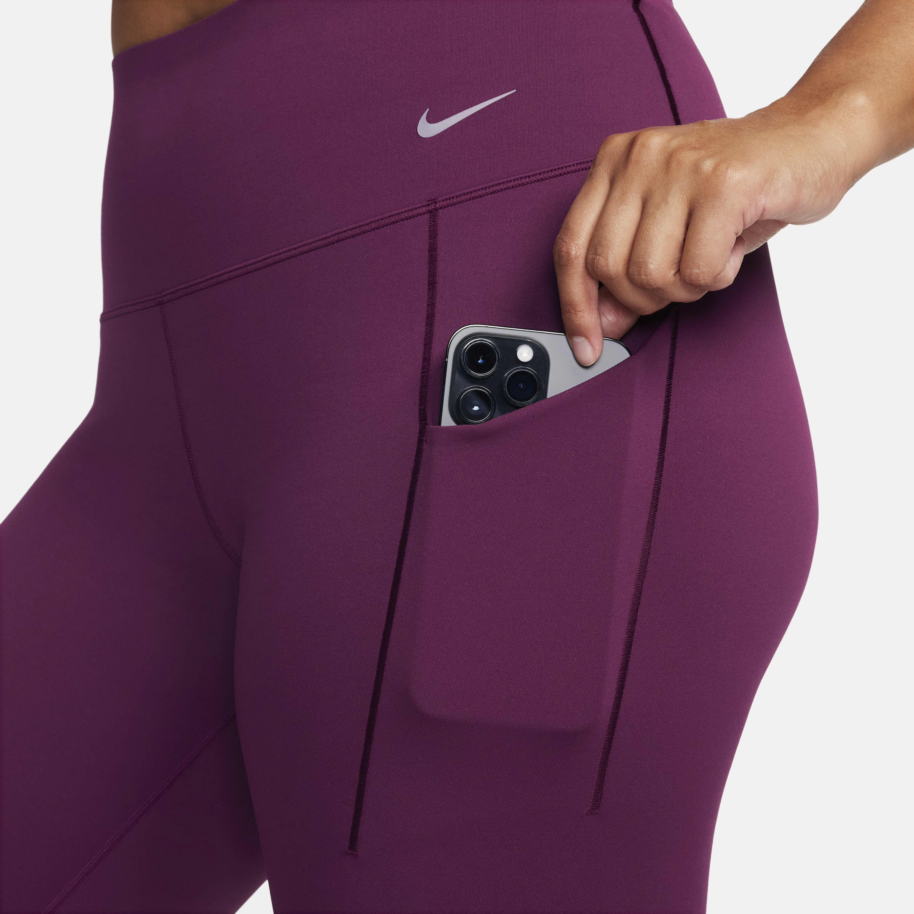 Nike Universa image number 7