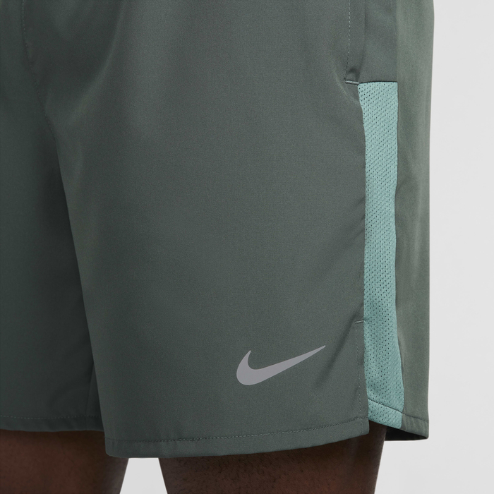 Nike Challenger image number 6 Nike Challenger image number 6