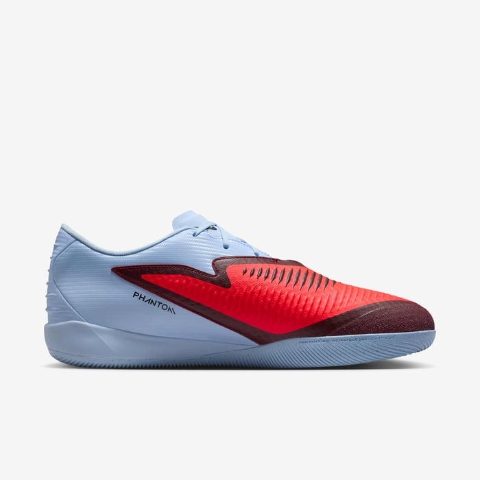 Nike Phantom 6 Low Academy image number 2 Nike Phantom 6 Low Academy image number 2