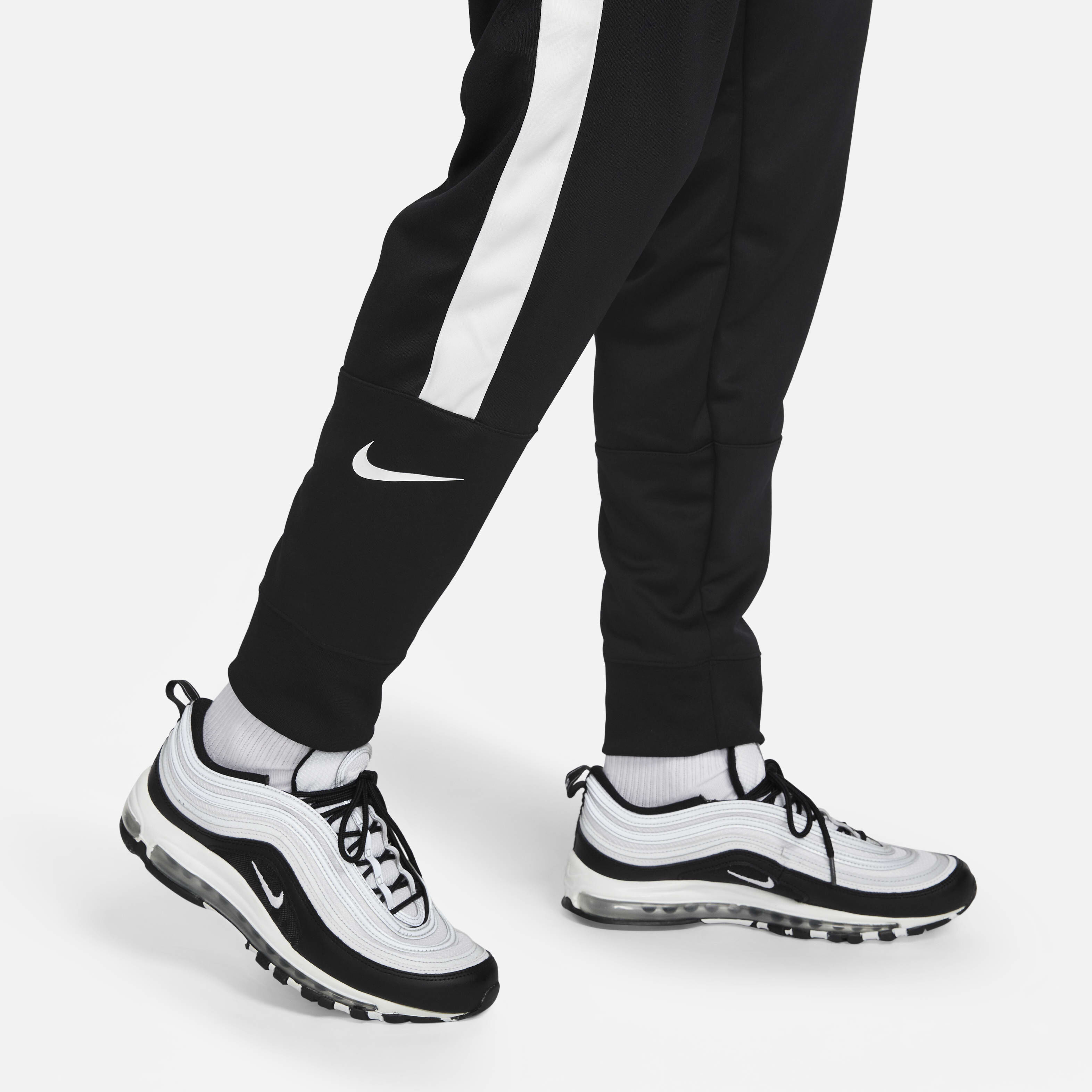Buy Nike Air Men s Joggers Nike UAE Official