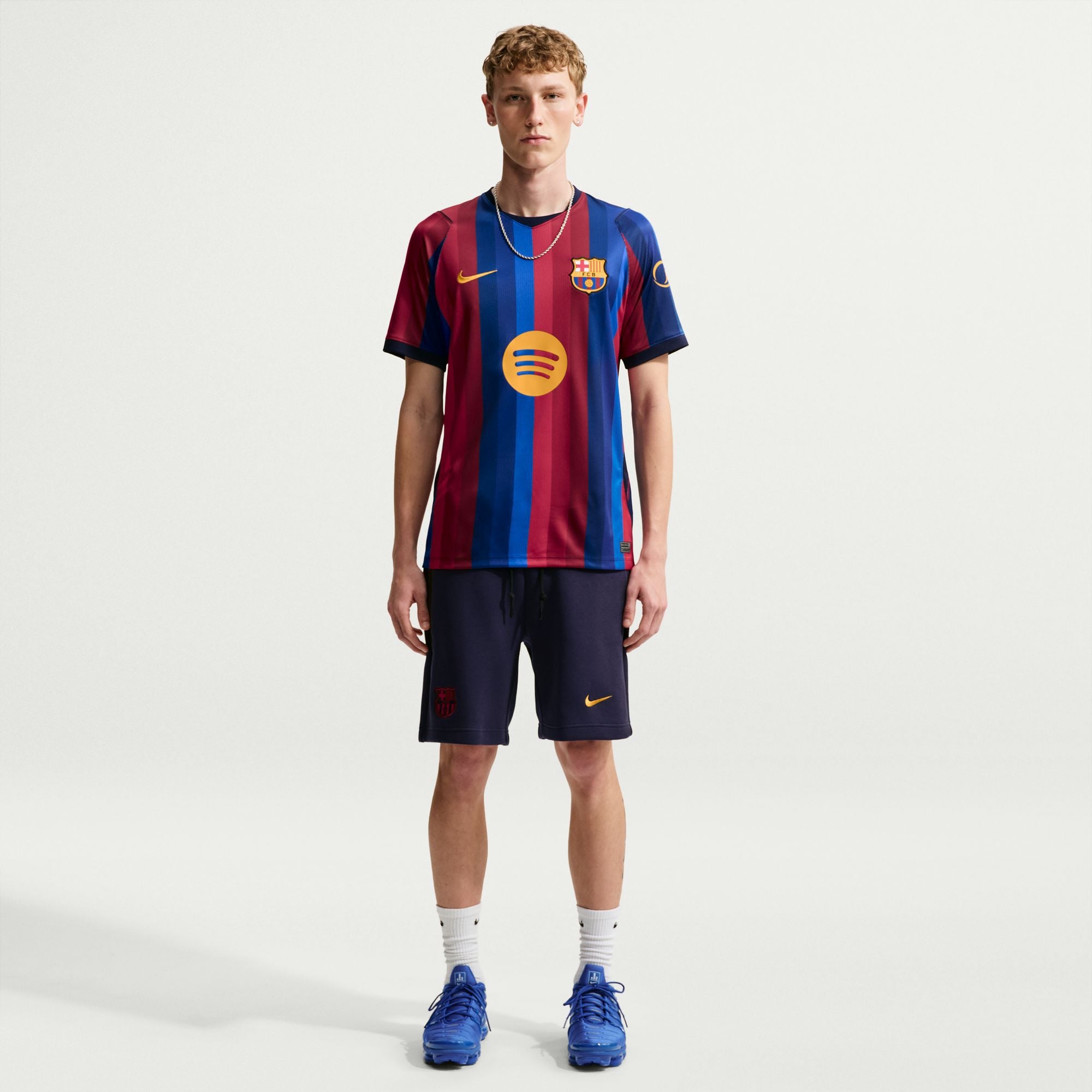 برشلونة الأساسي 27/2026 ستاديوم image number 0