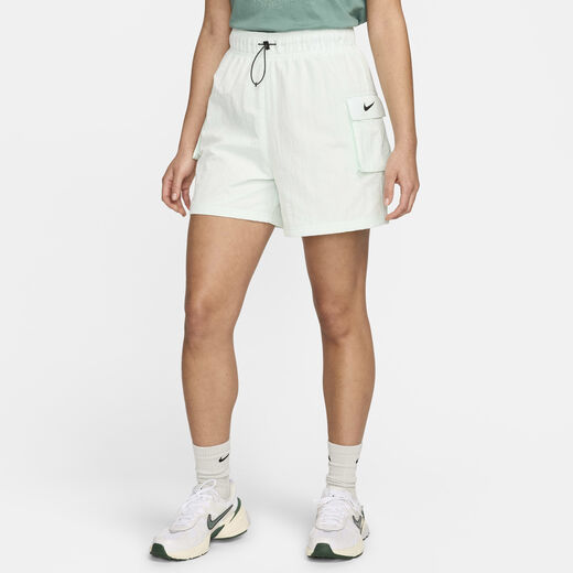 Nike Sportswear Essential