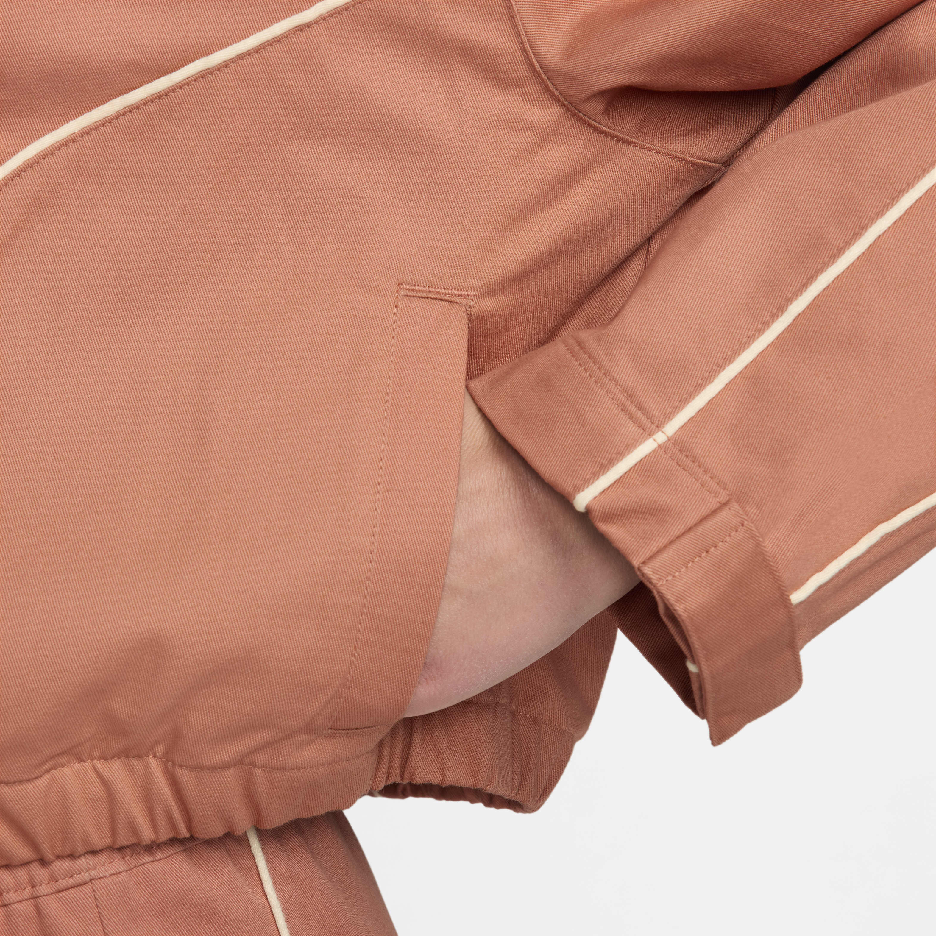 نايكي سبورتسوير image number 4